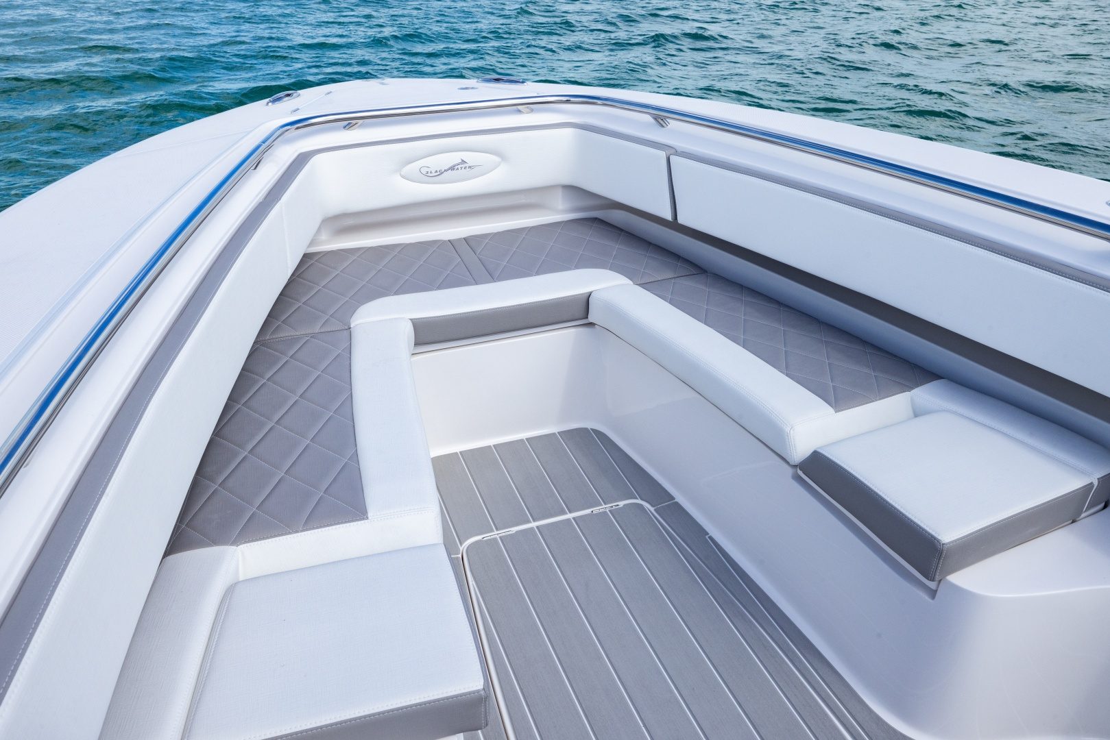 2025 BlackWater 43 Sportfish - photo 3