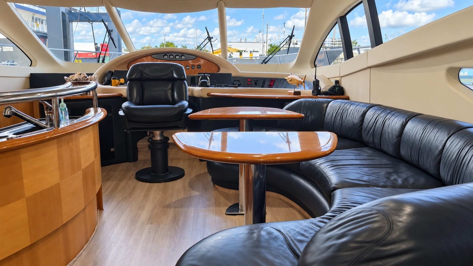 2004 Azimut 62 "62 Azimut Fly / 2004" - photo 3