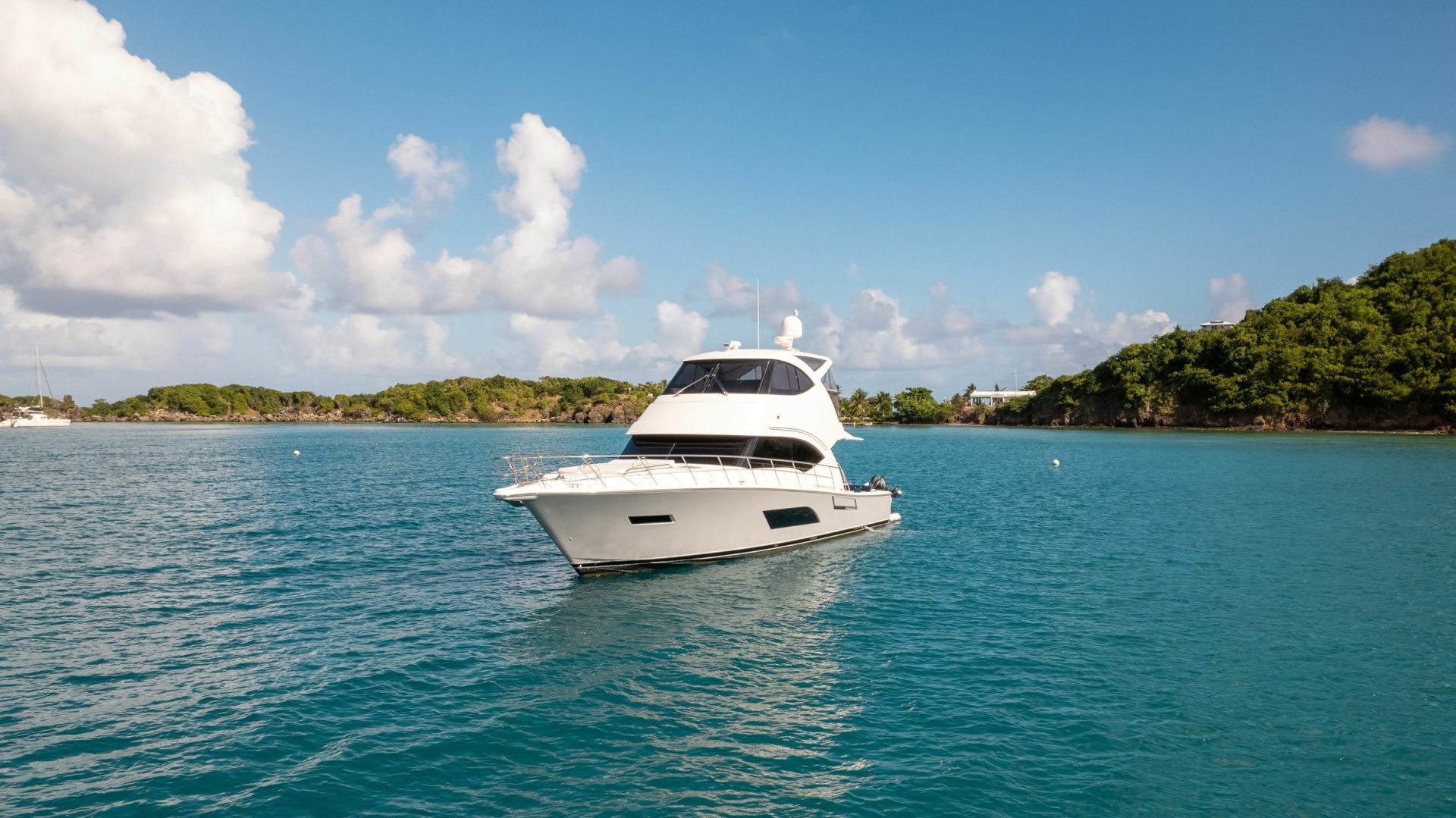 2015 Riviera 53 Enclosed Bridge "Luna" - photo 2