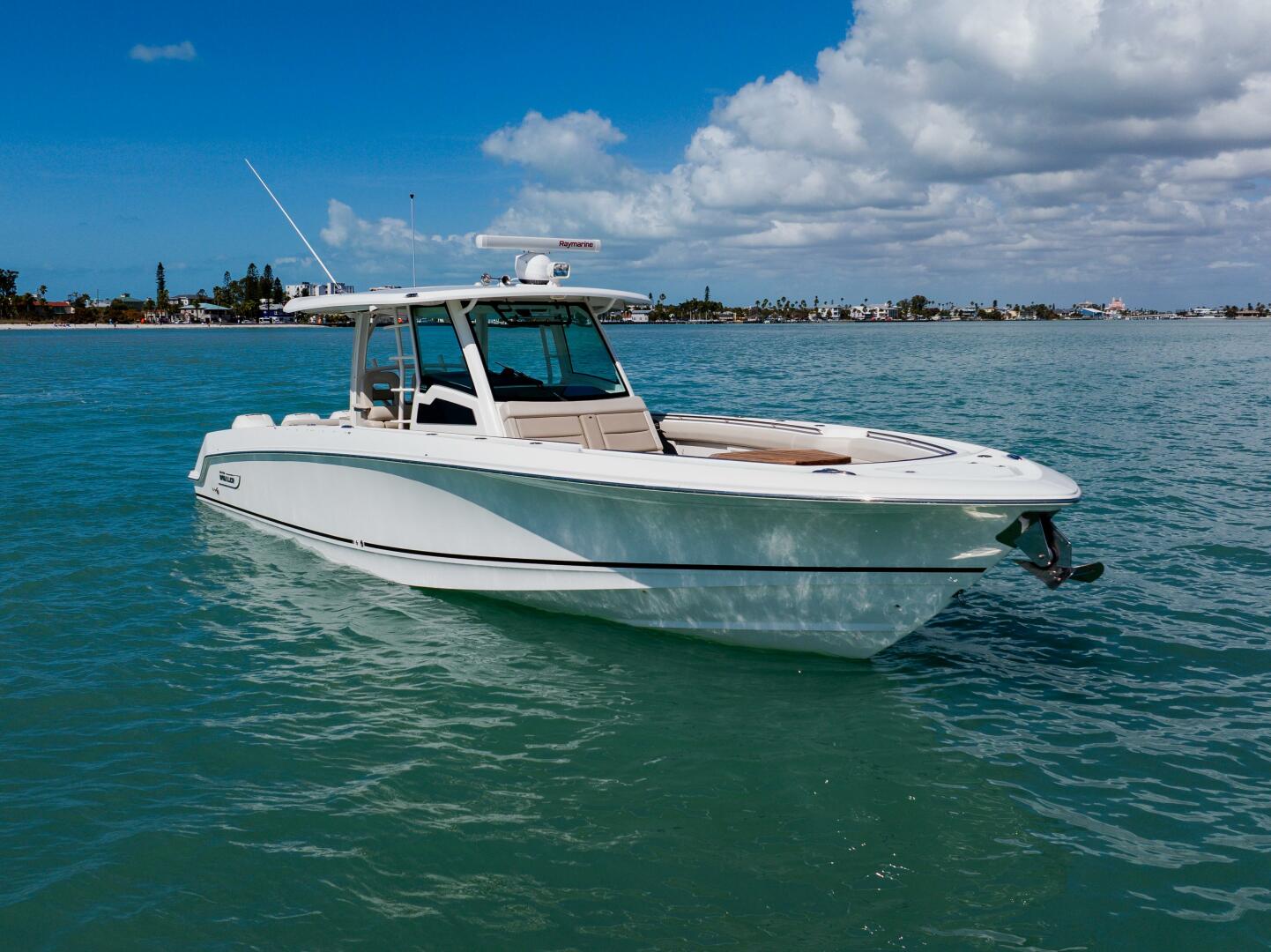 2019 Boston Whaler 380 Outrage - photo 2