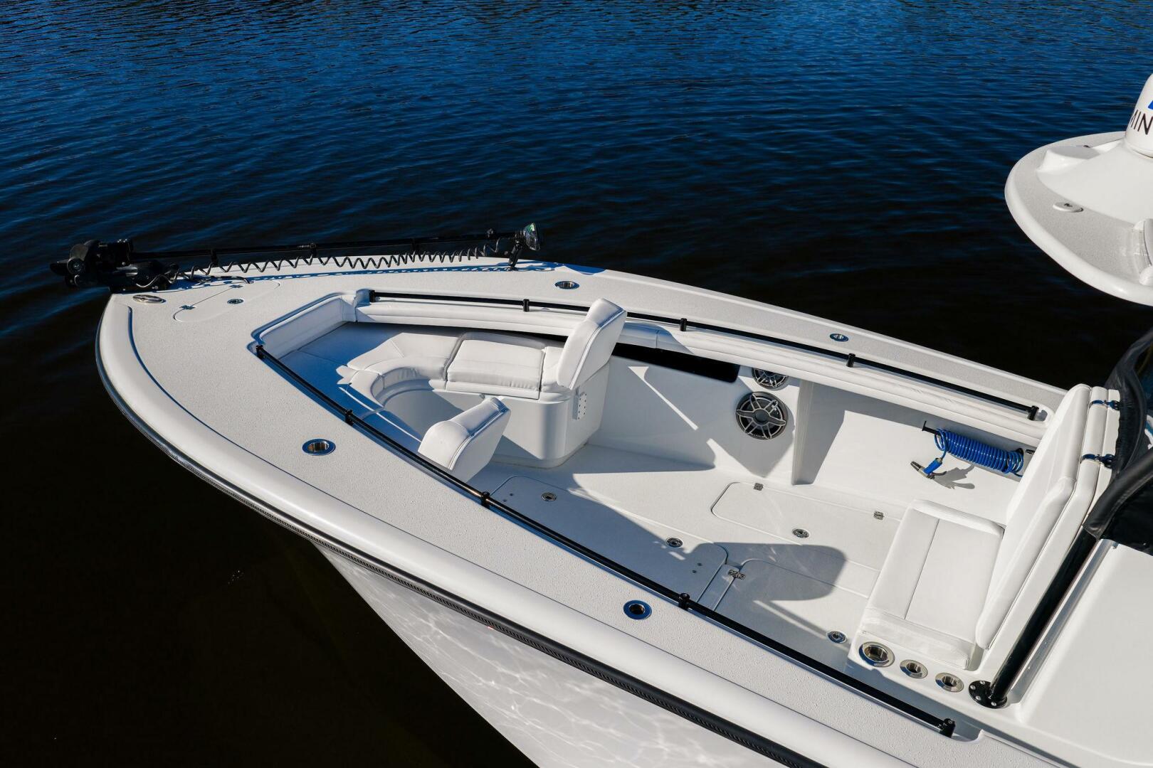 2023 Yellowfin 32 Offshore - photo 2