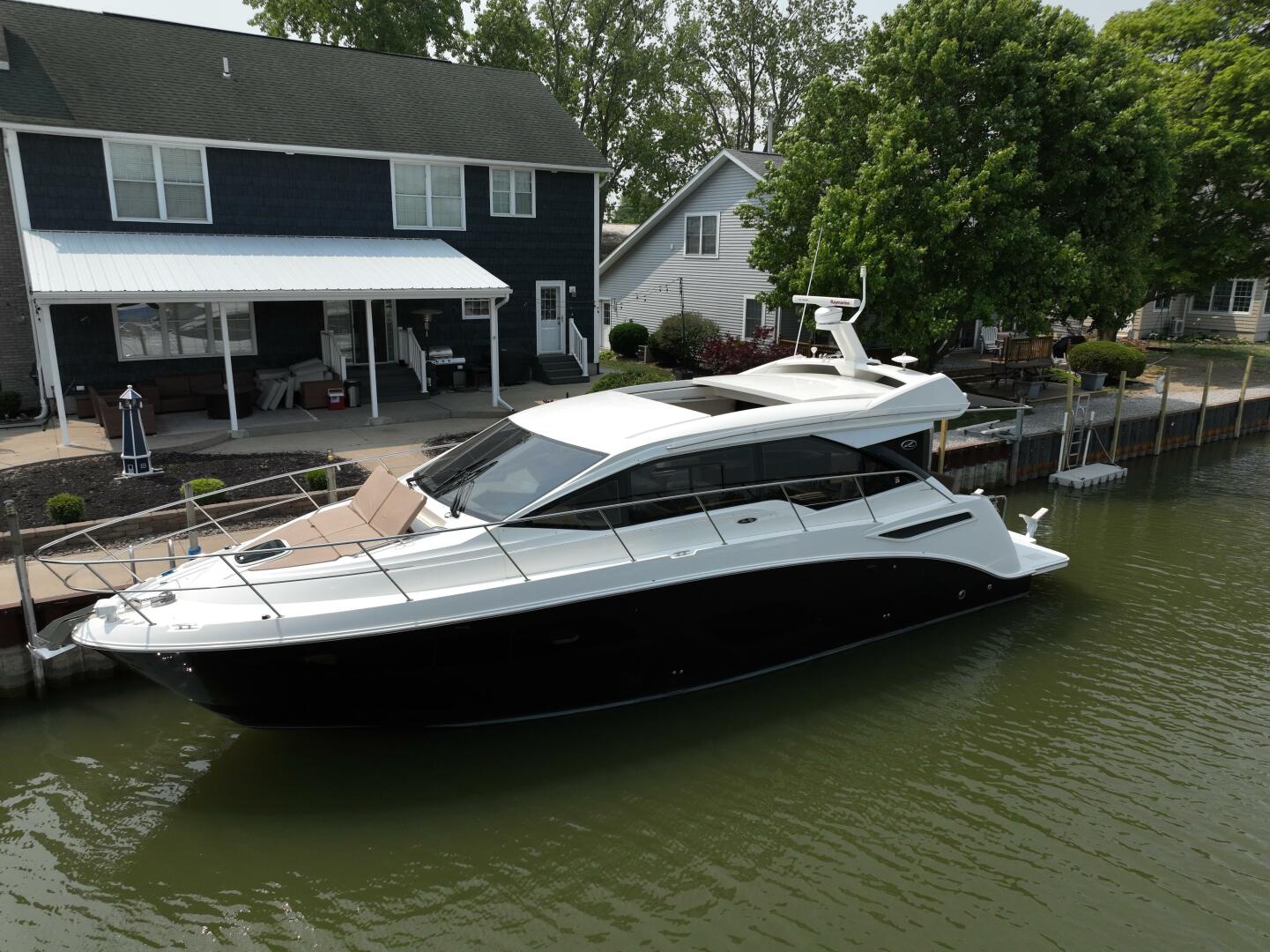 2017 Sea Ray 460 Sundancer "Merrily Ann" - photo 1