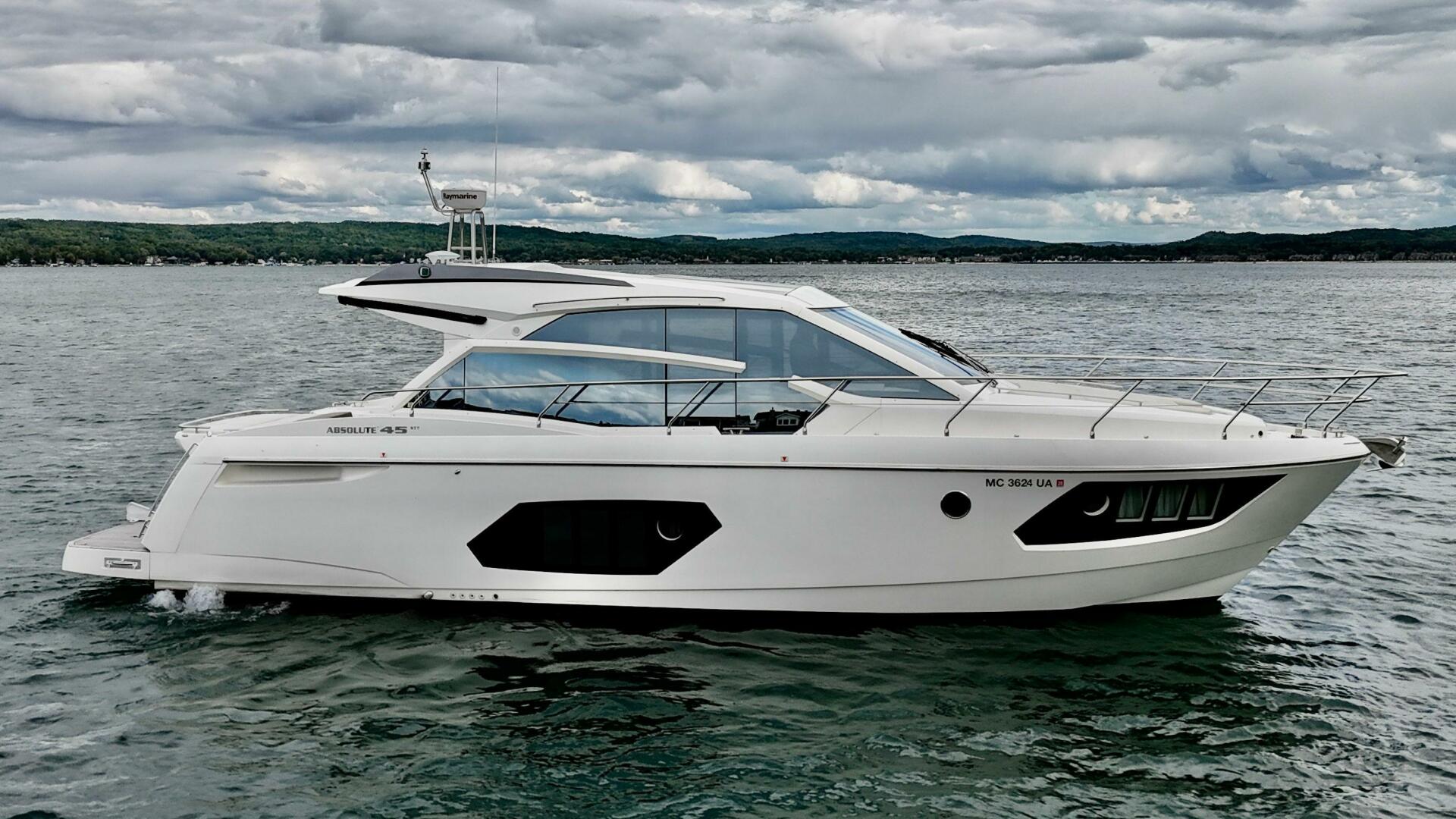 2016 Absolute 45 Sport Yacht "Yes Dear!" - photo 2