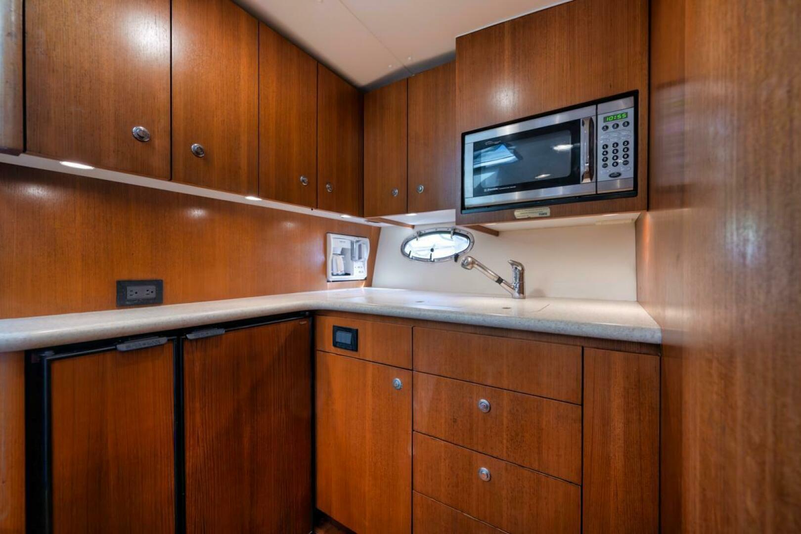 2004 Tiara Yachts 38 Open - photo 3