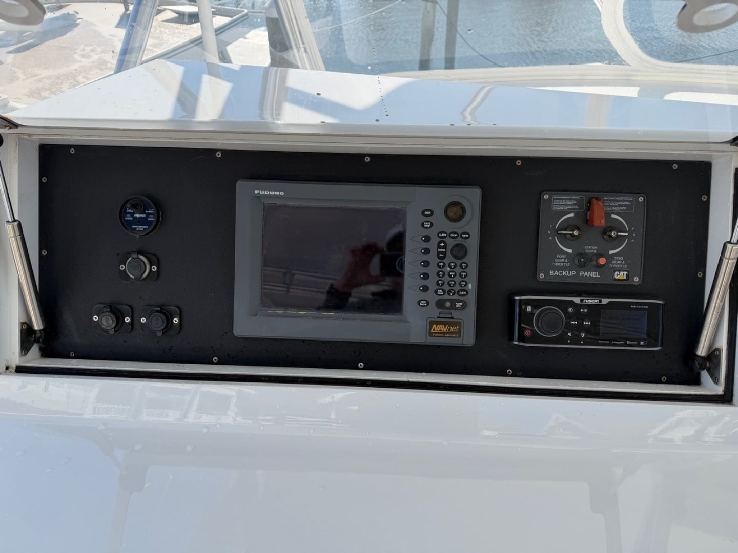 2004 Custom Carolina Hudson - photo 2