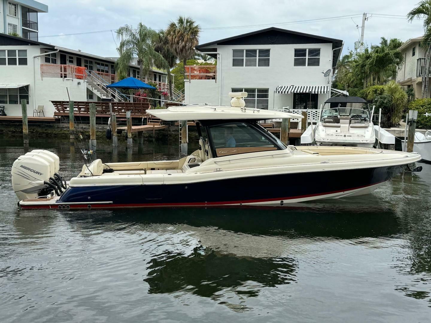 2022 Chris-Craft Calypso 35 - photo 1