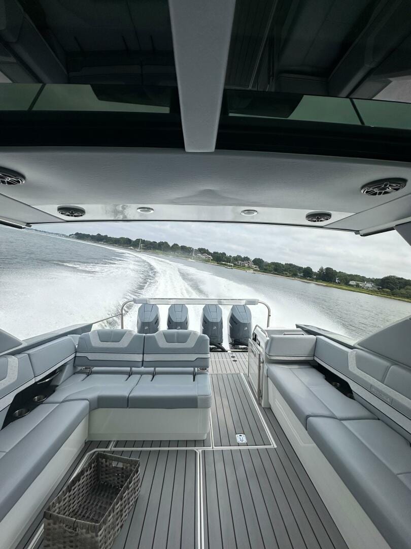 2024 Formula 430 Super Sport Crossover - photo 3
