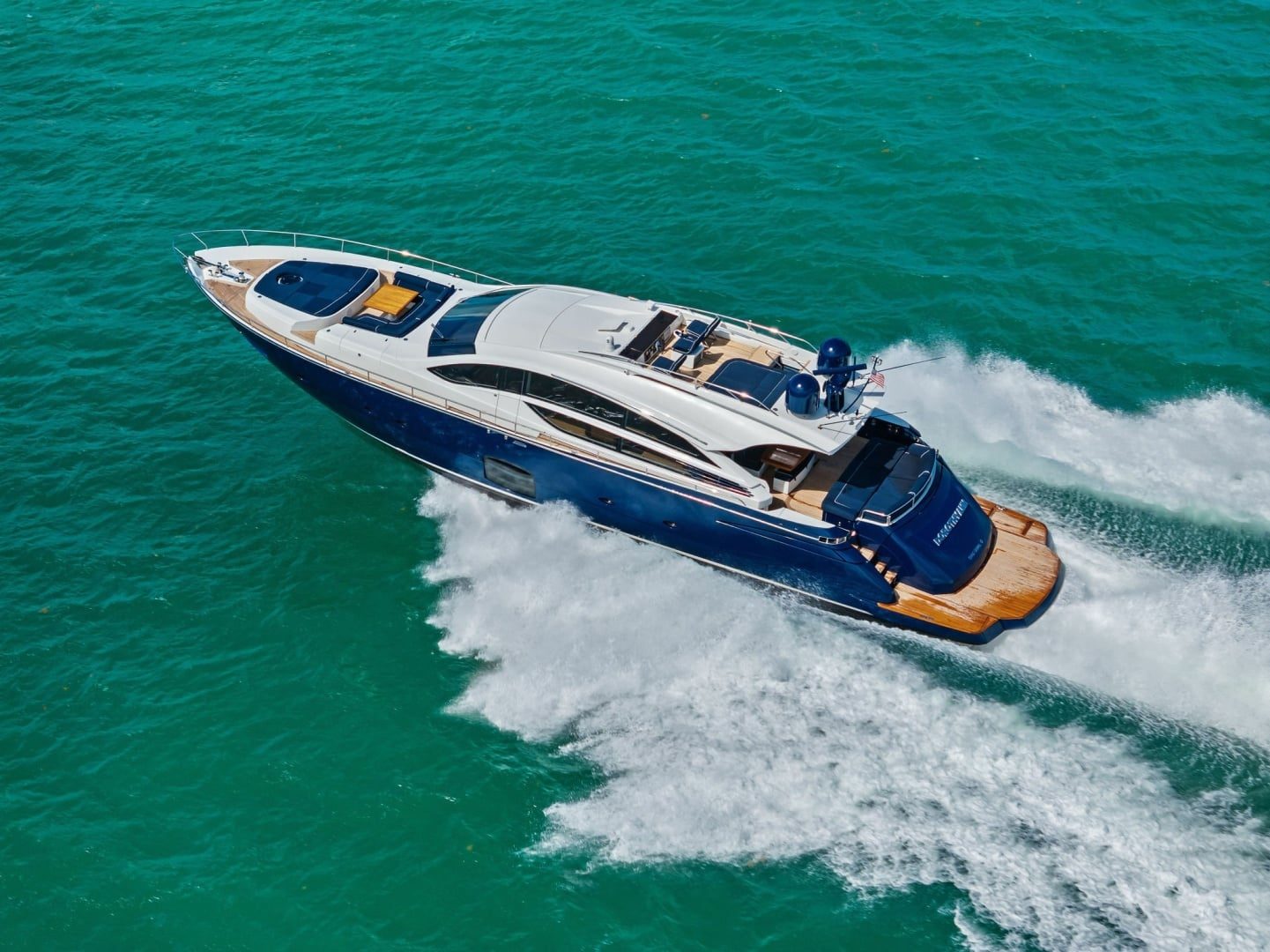2013 Pershing 82 "DOROTHY ANN" - photo 2