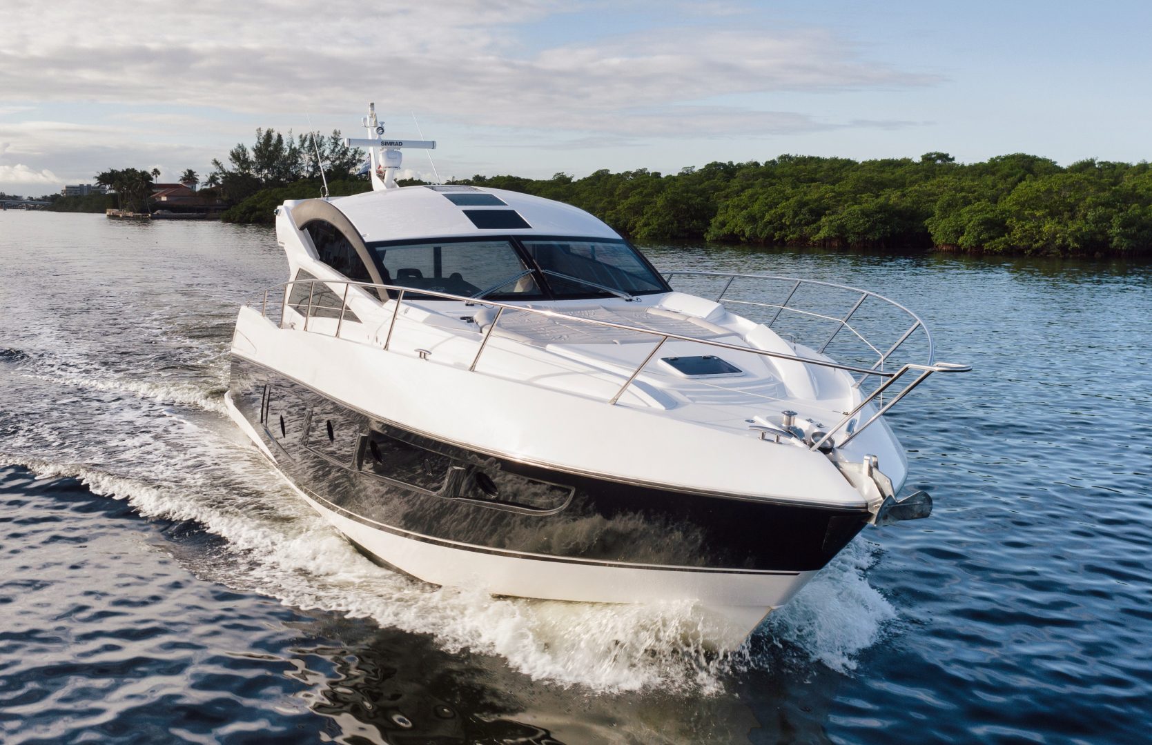 2017 Sunseeker Predator - photo 3