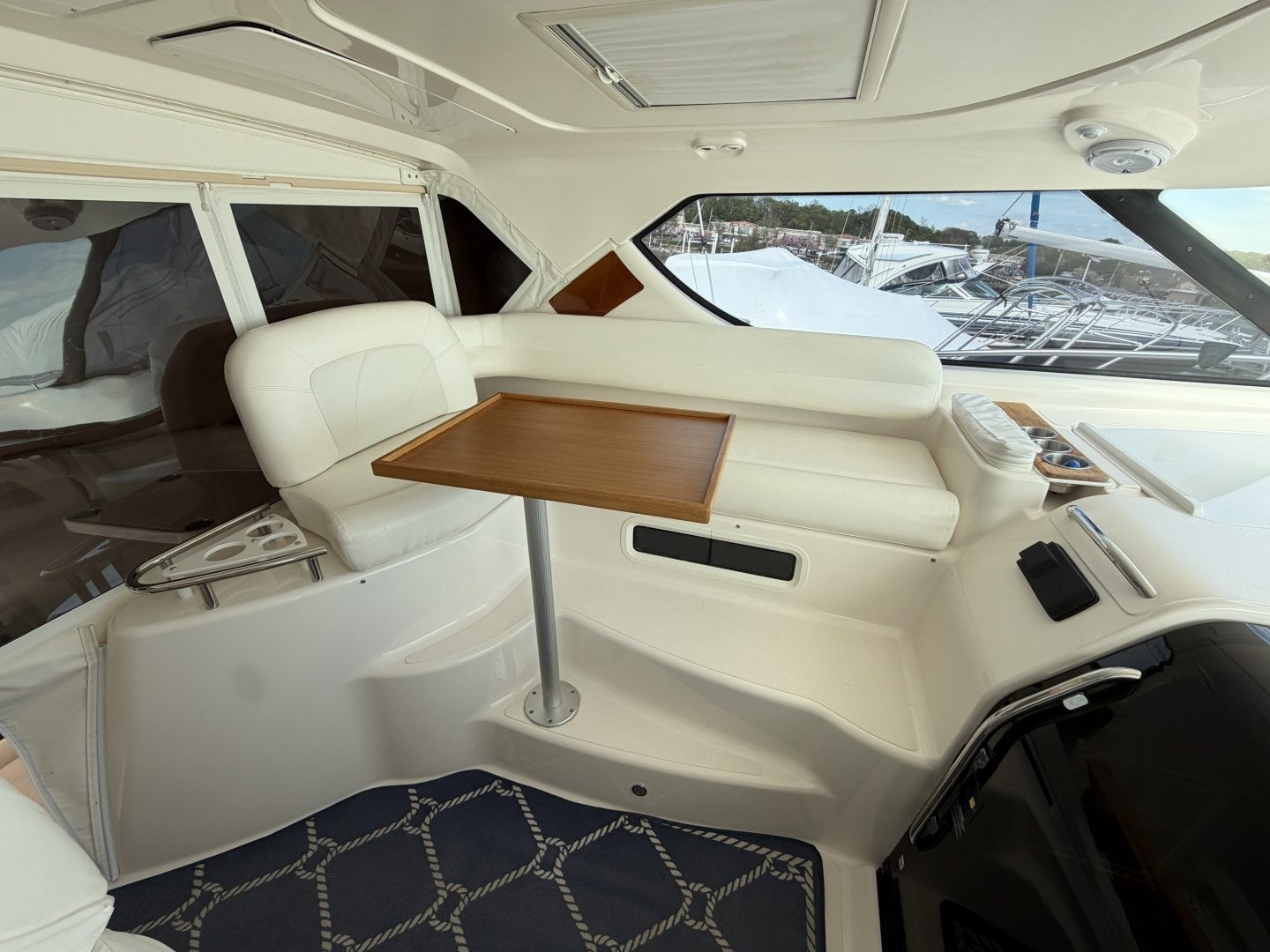 2006 Tiara Yachts 43 Sovran - photo 2