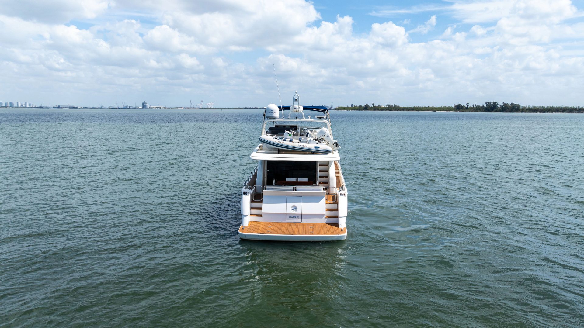 2009 Uniesse 65 Motor Yacht "SOLARIS" - photo 2