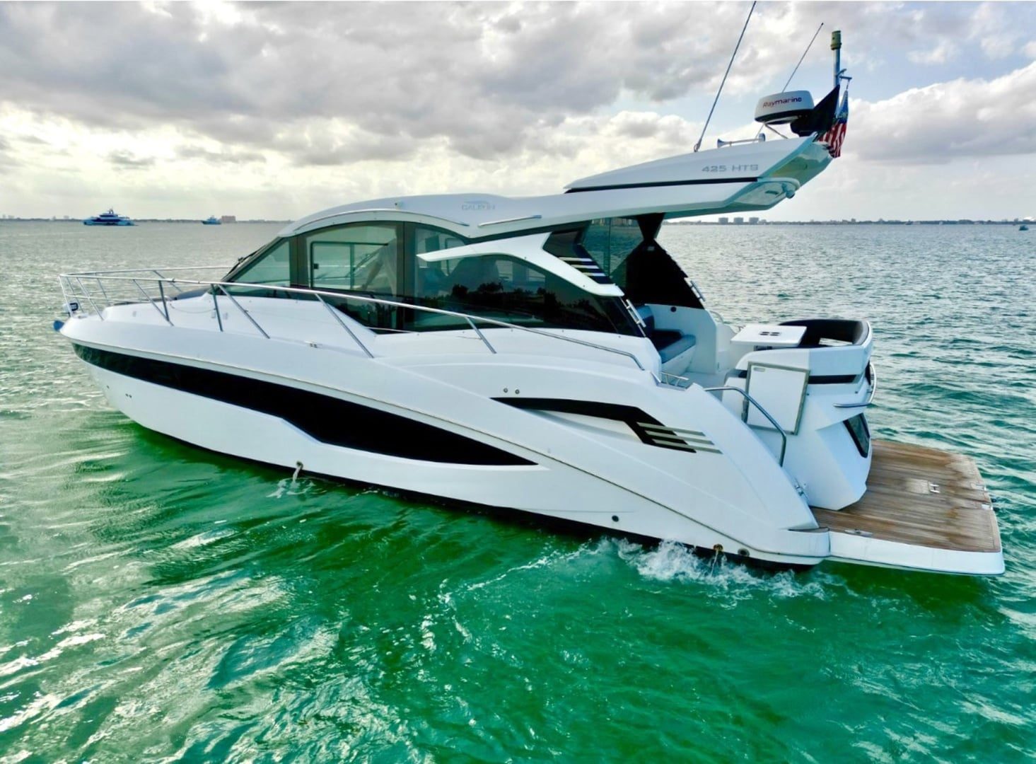 2020 Galeon 425 HTS - photo 1