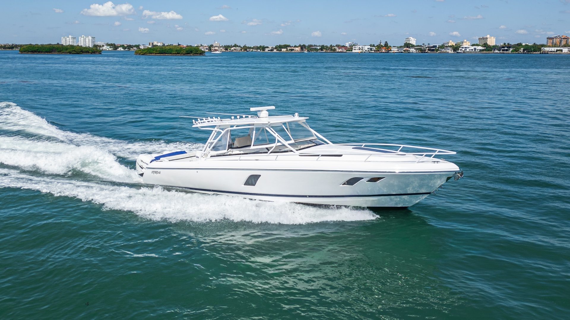 2014 Intrepid 400 Cuddy - photo 3