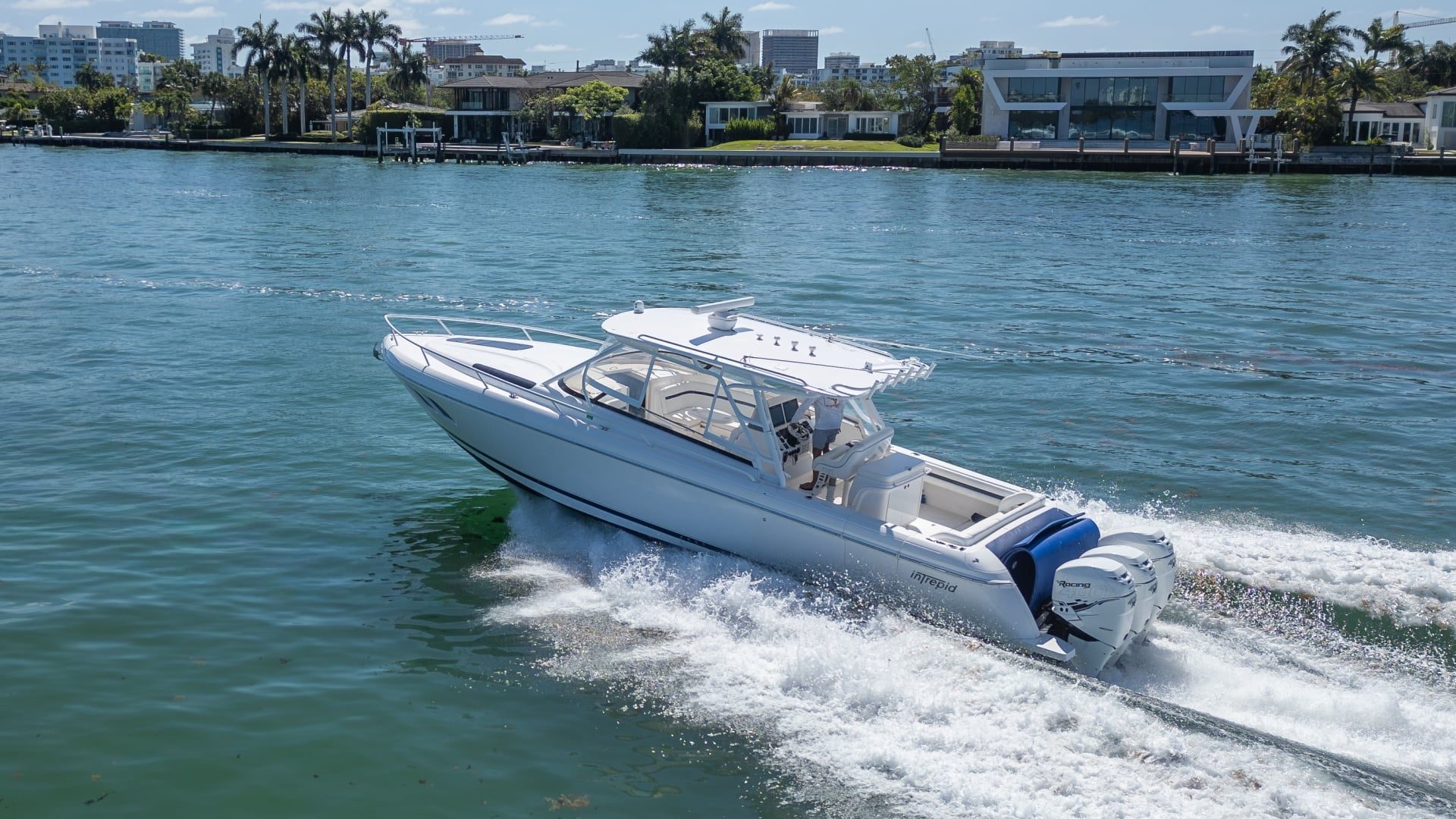 2014 Intrepid 400 Cuddy - photo 2