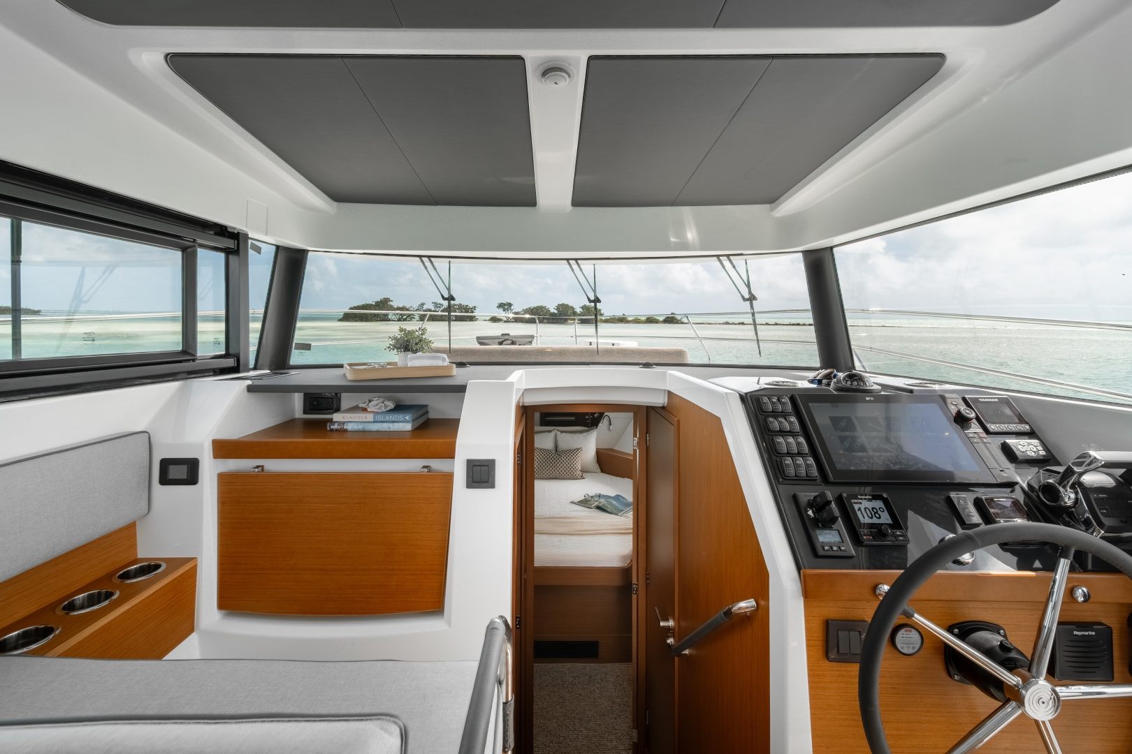 2027 Beneteau Antares 9 "On Order" - photo 3
