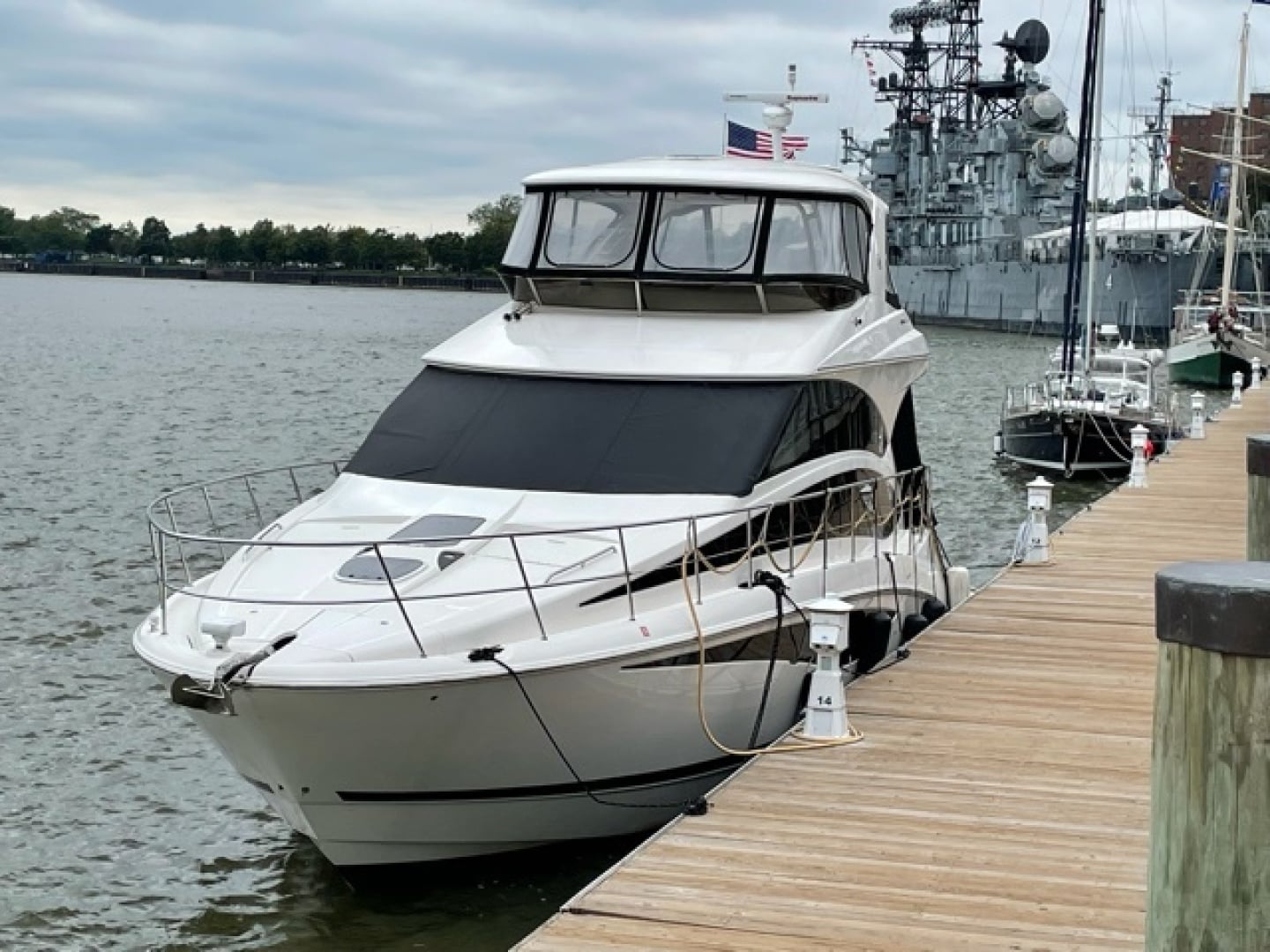 2012 Meridian 541 Sedan - photo 1