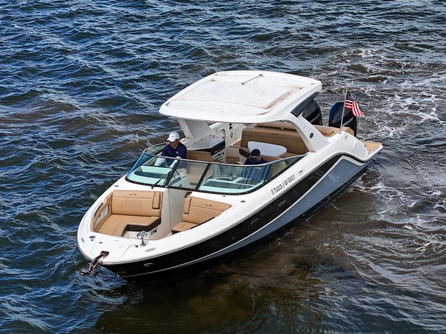 2023 Sea Ray SLX 310 OB - photo 2