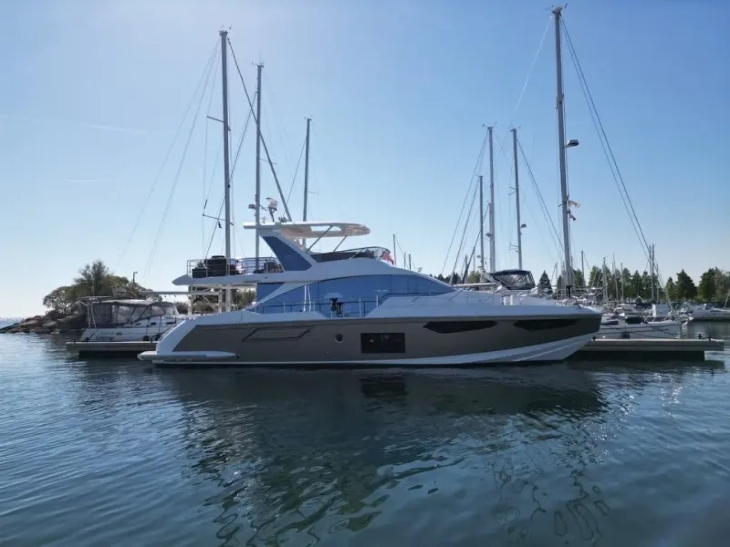 2024 Azimut FLY 60 "2024 Azimut FLY 60" - photo 2