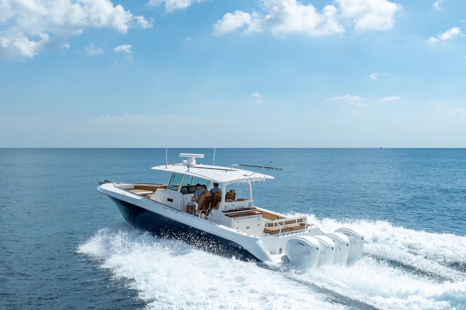 2020 HCB 42 Lujo "Sun Owl" - photo 3