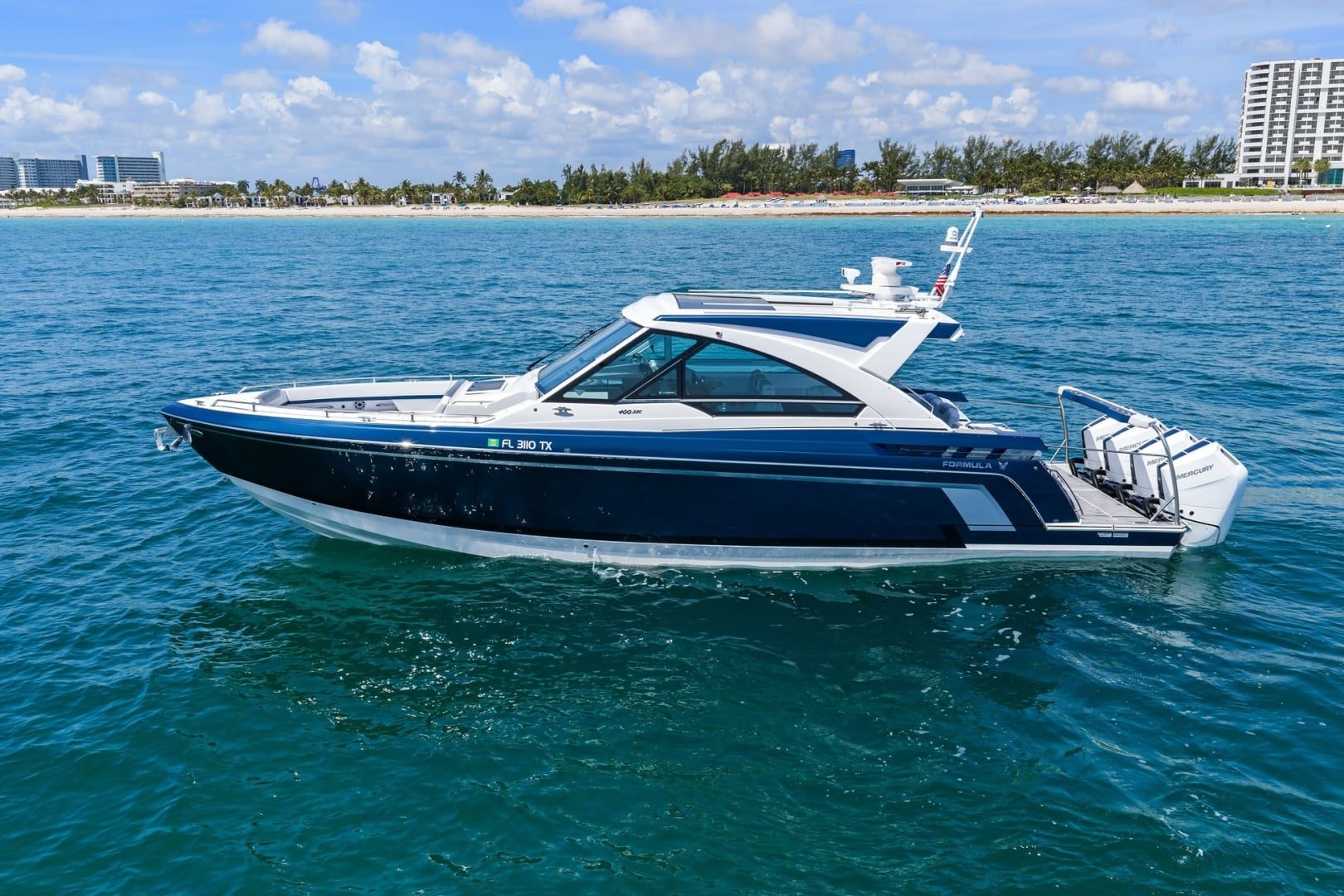 2025 Formula 400 Super Sport Crossover "LADY CHAMPAGNE II" - photo 2