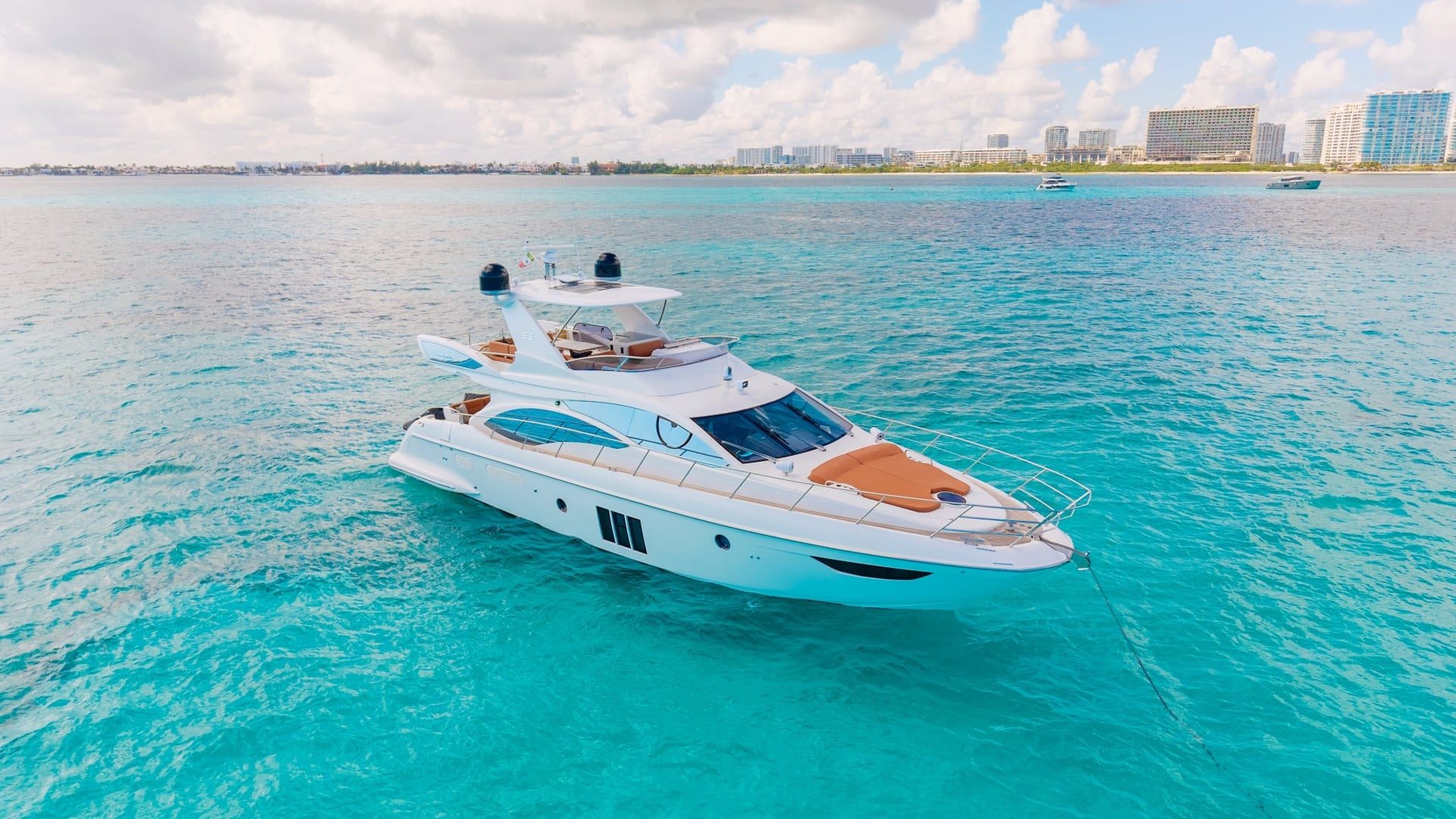 2011 Azimut 58 Fly "GOLDEN SUN" - photo 1