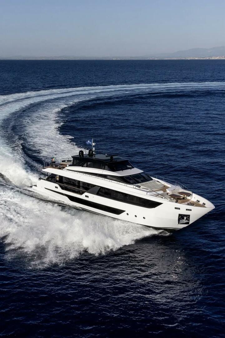 2022 Ferretti Yachts Skydeck - photo 1