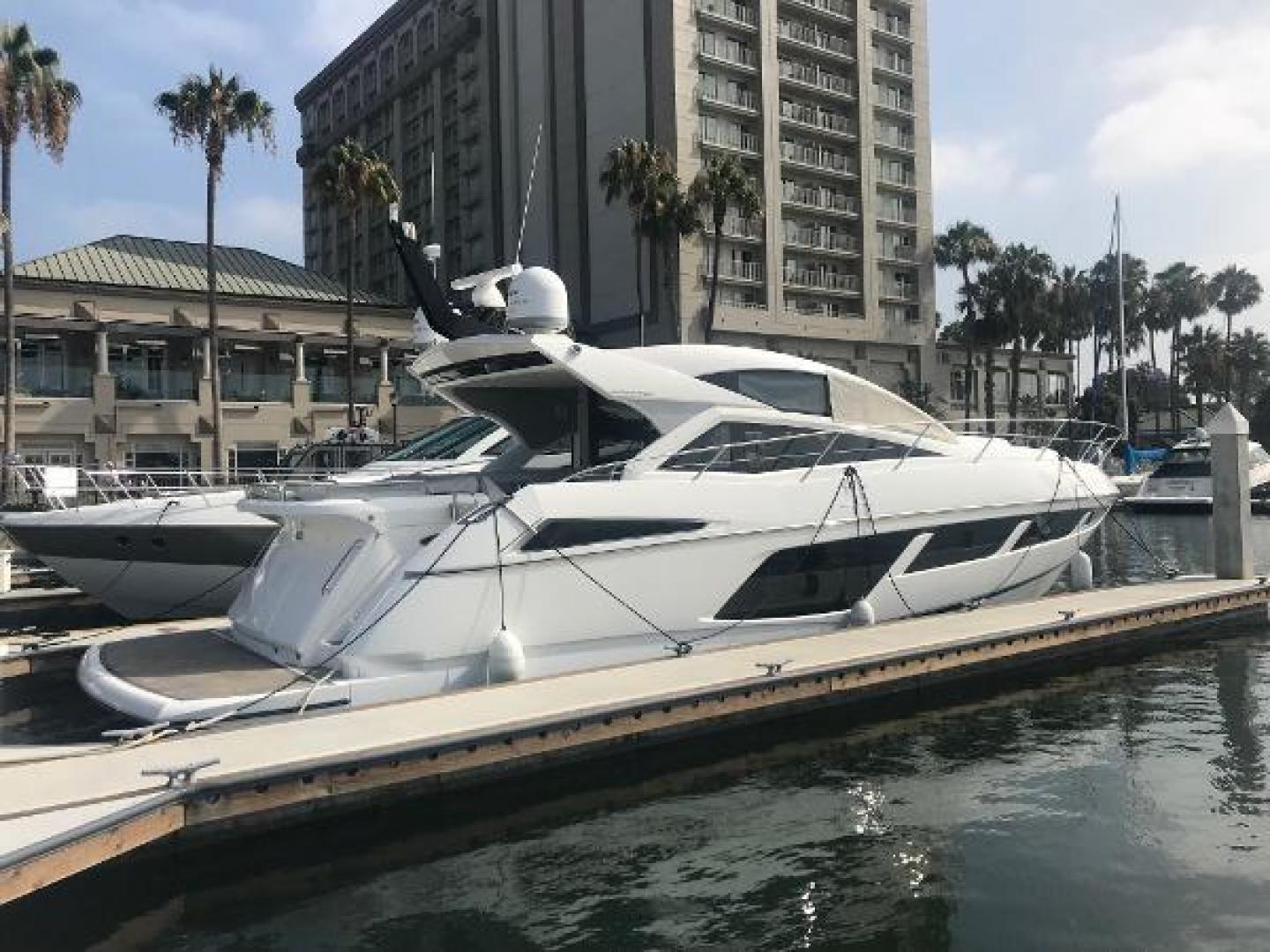 2015 Sunseeker Predator - photo 2