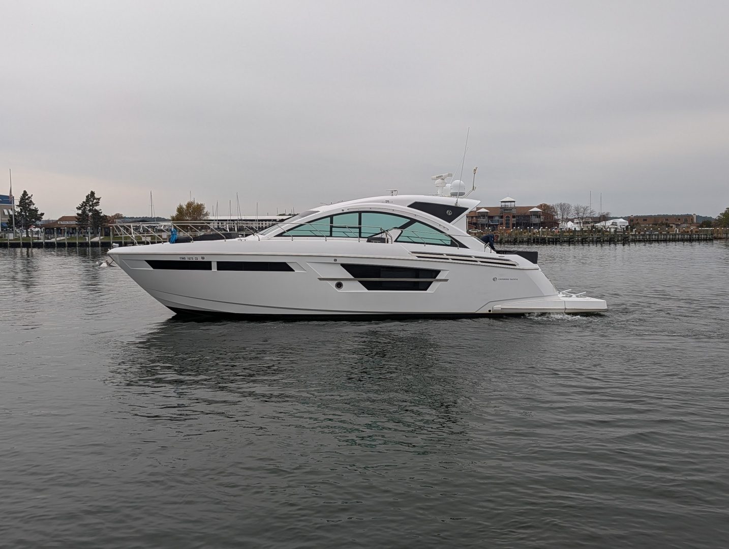 2022 Cruisers Yachts 54 Cantius - photo 2