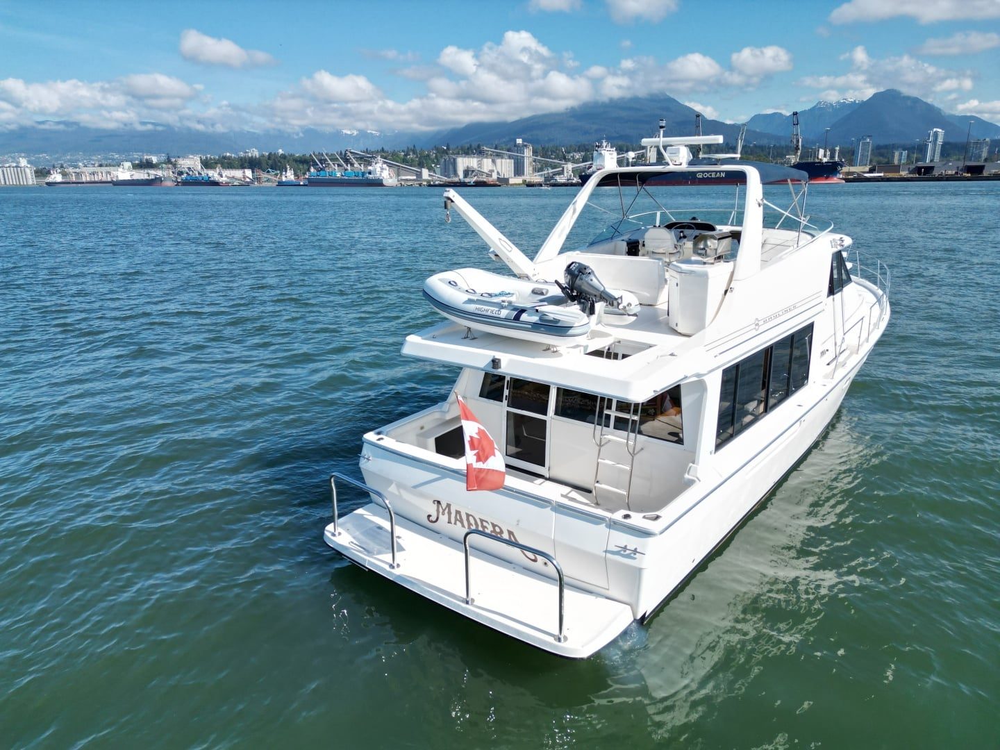 1998 Bayliner 4788 "Madera" - photo 2