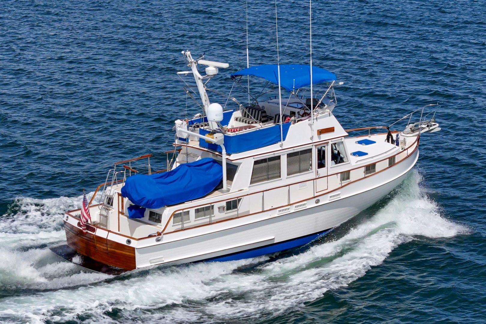 1987 Grand Banks 47 motoryacht "MAIREAD" - photo 2