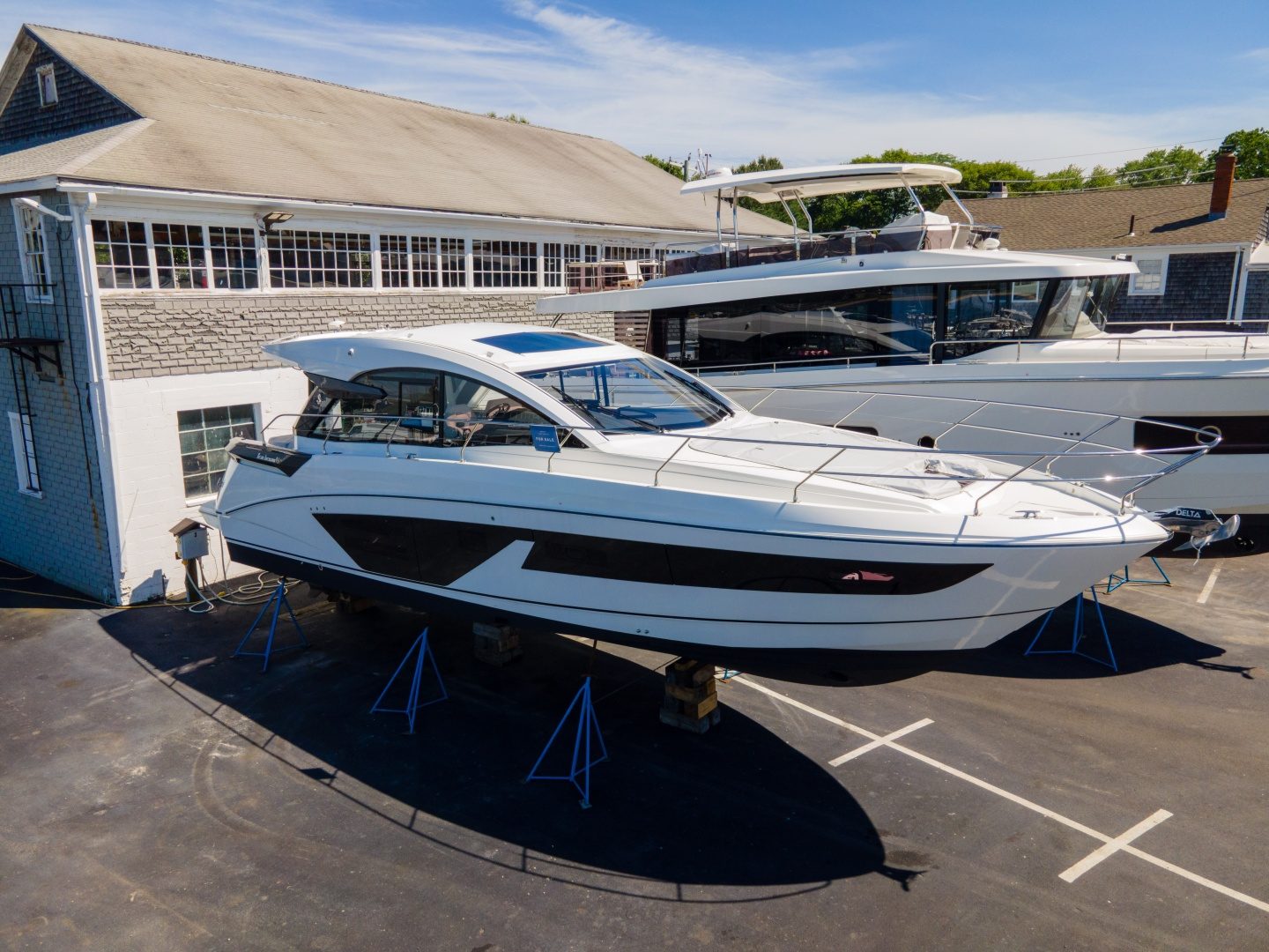 2024 Beneteau Gran Turismo 45 - photo 2
