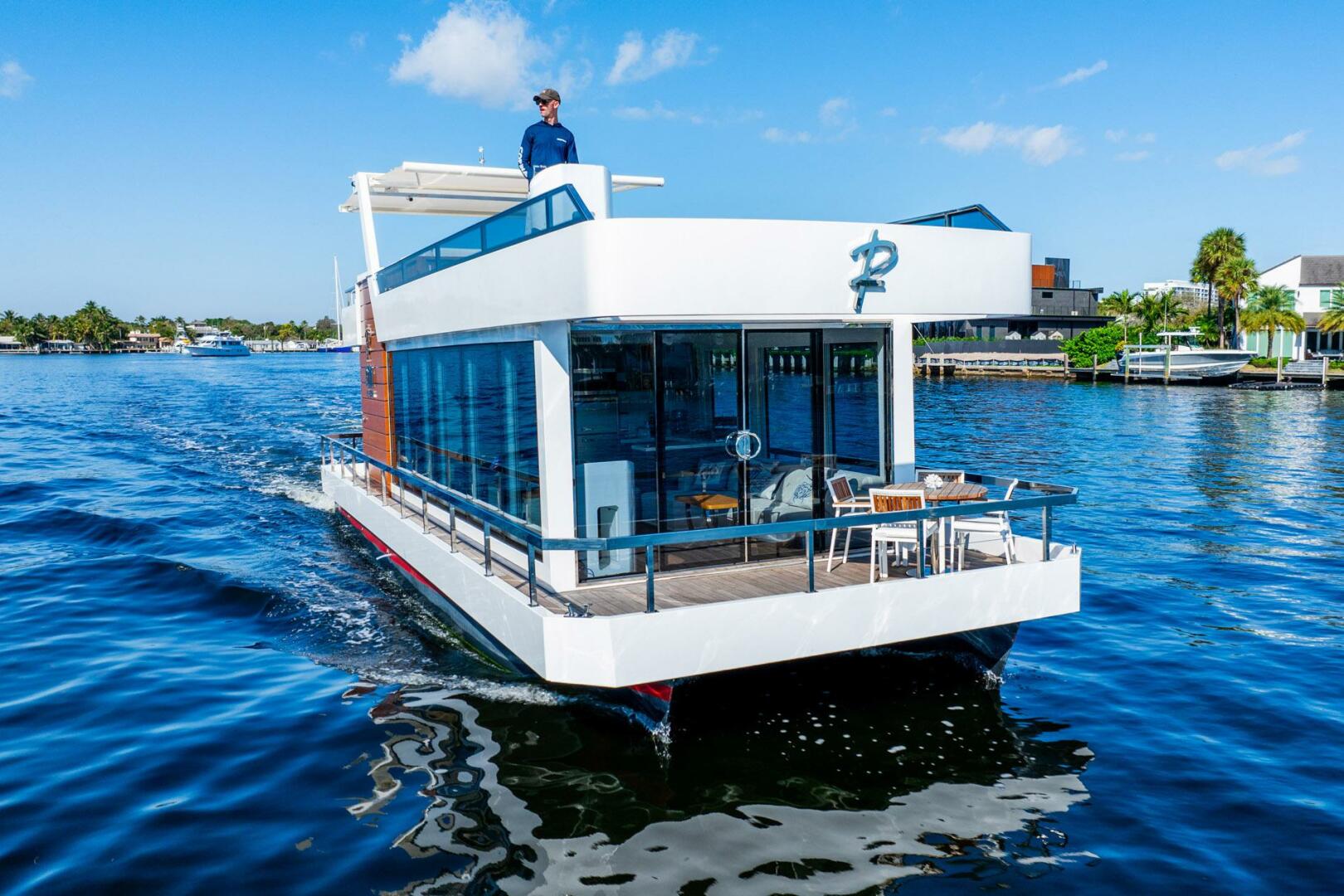 2023 Reina Boats 44DR - photo 3