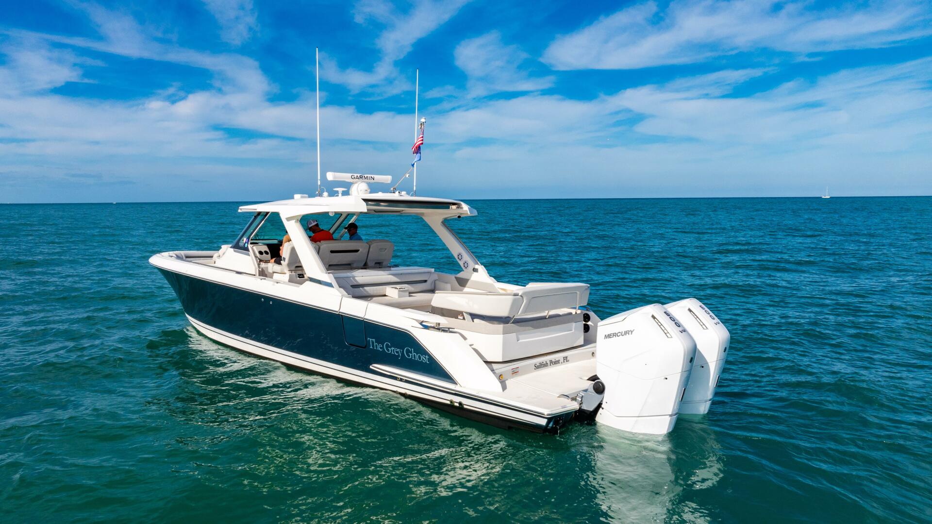 2022 Tiara Yachts 43 LS - photo 2