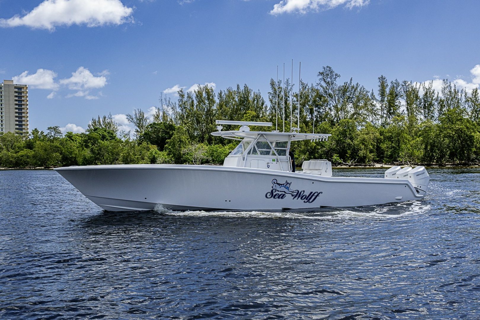 2015 Invincible 42 Open Fisherman - photo 1
