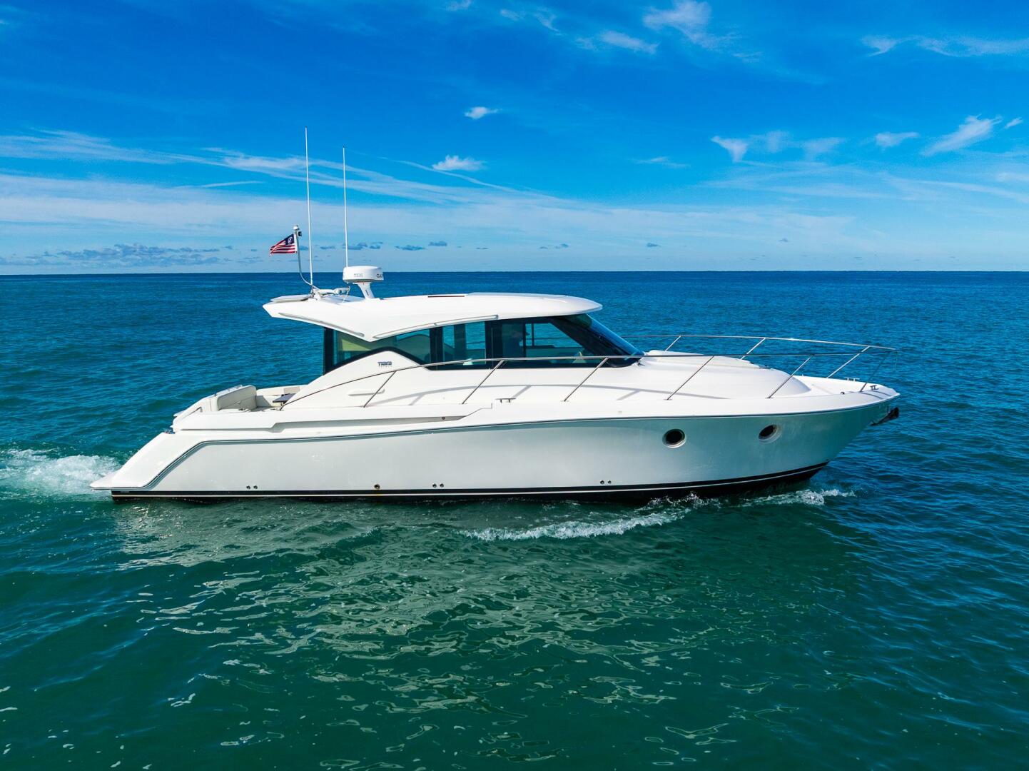 2022 Tiara Yachts 39 Coupe - photo 1
