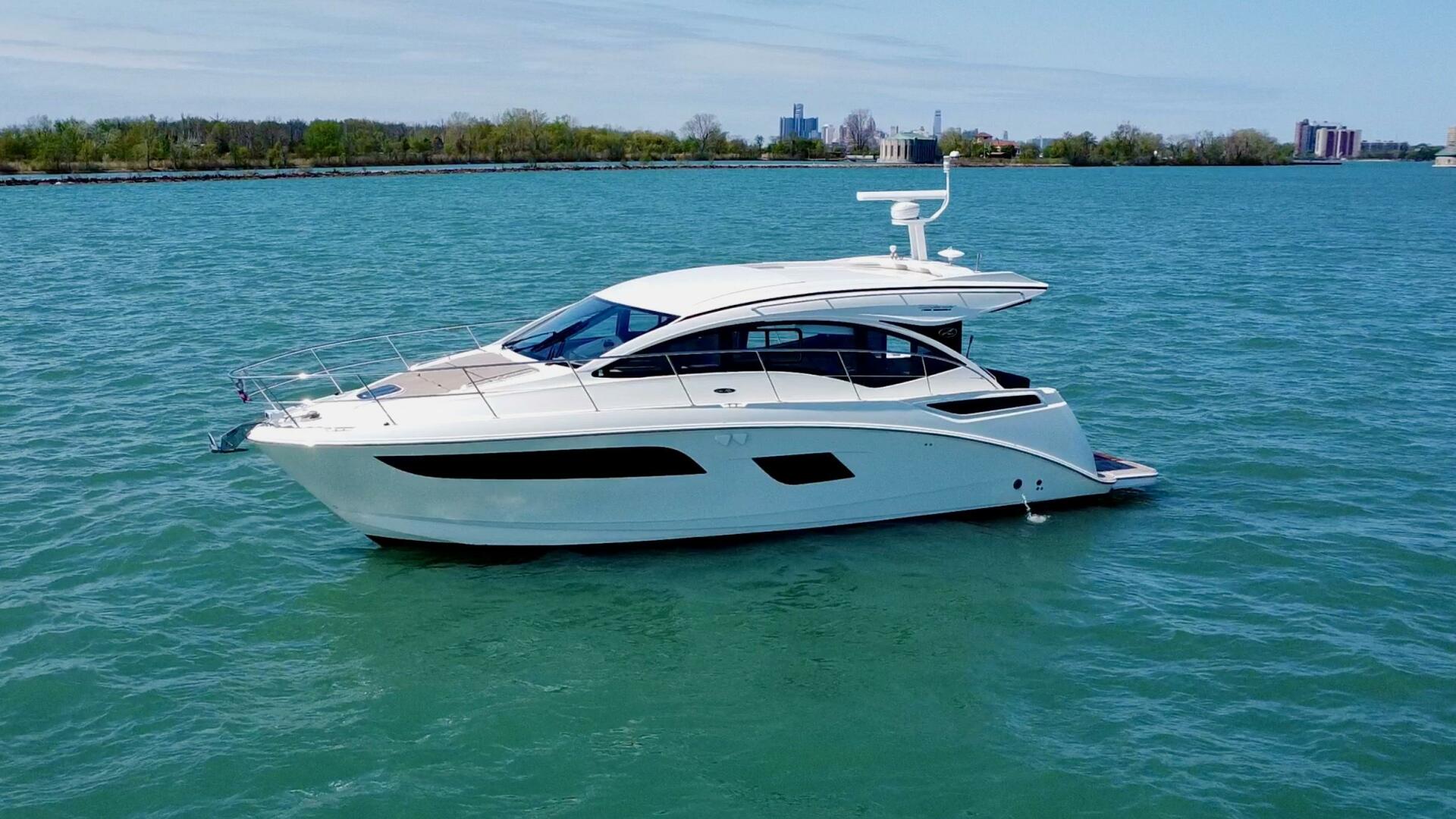 2017 Sea Ray 400 Sundancer "IMAGINATION" - photo 1