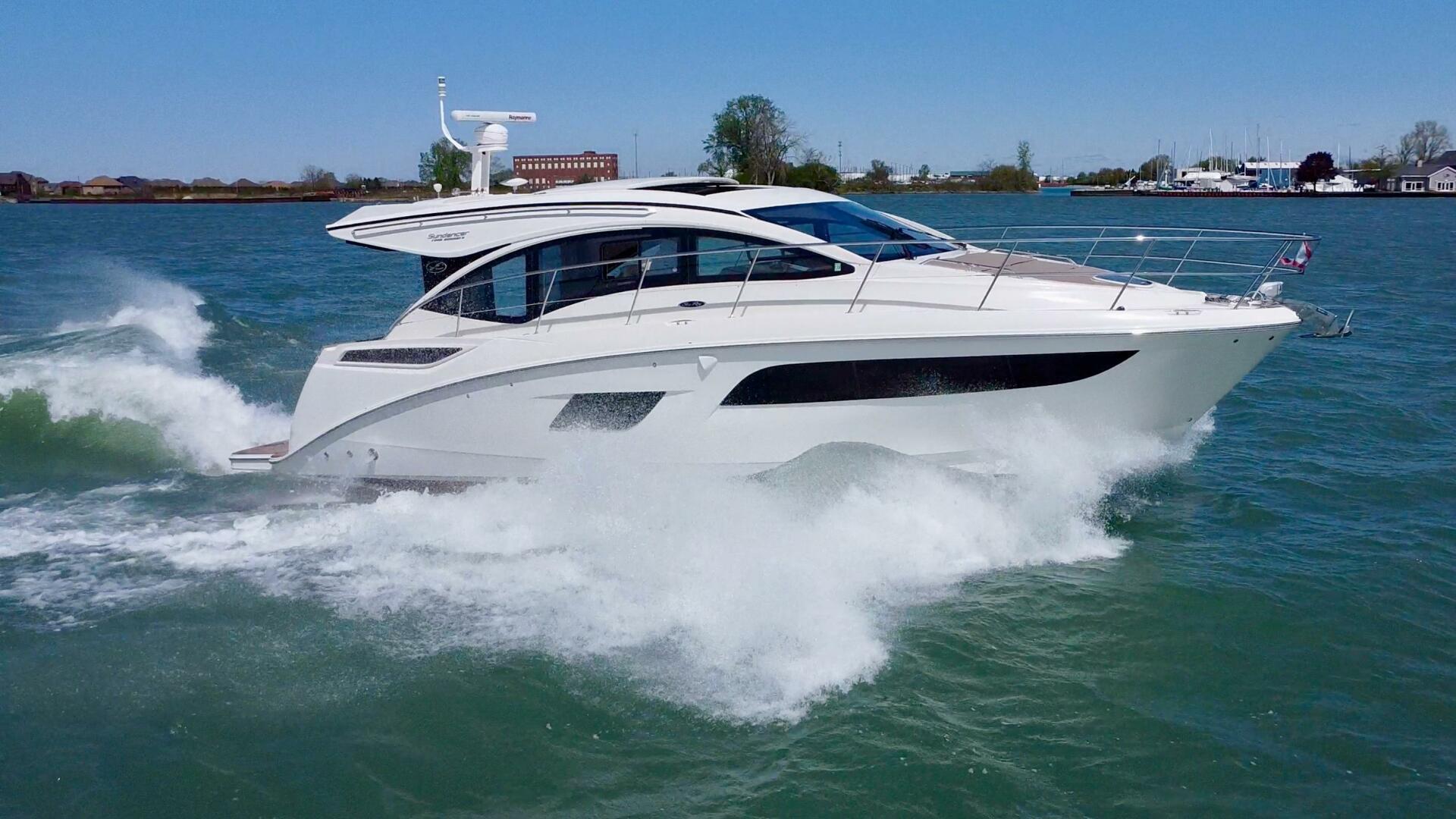2017 Sea Ray 400 Sundancer "IMAGINATION" - photo 3