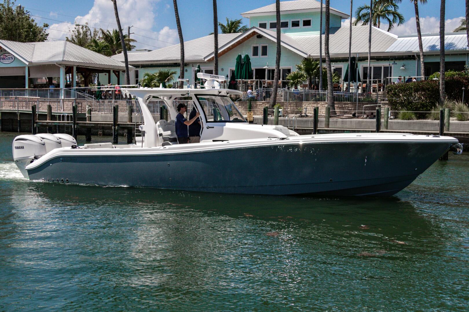 2025 Edgewater 370CC - photo 1