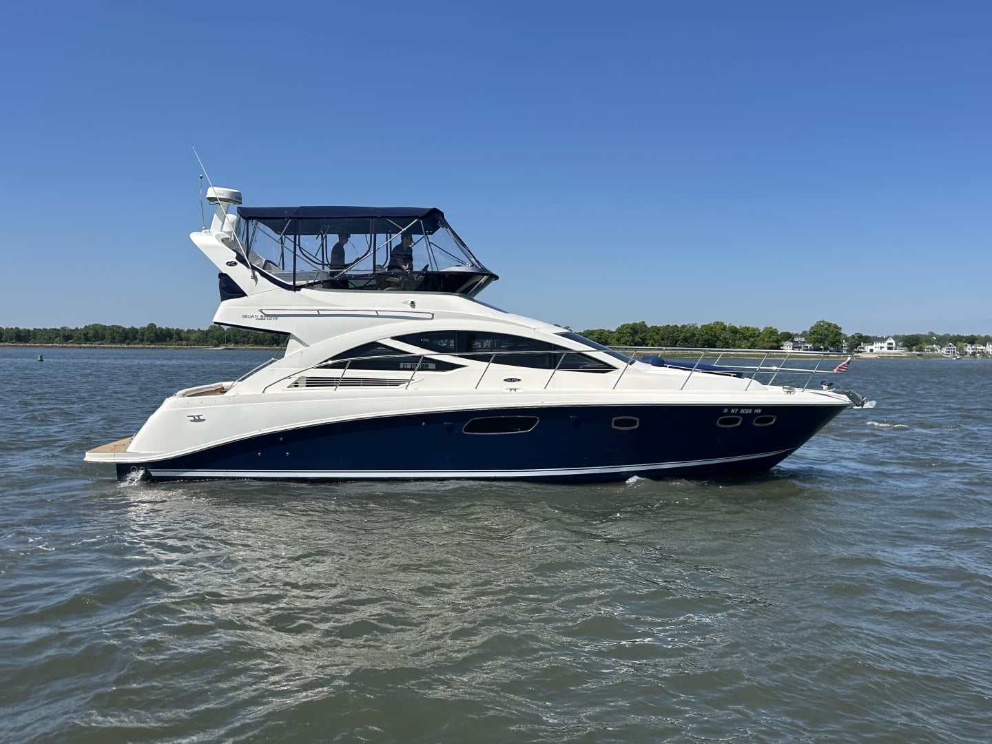 2012 Sea Ray 450 Sedan Bridge - photo 1