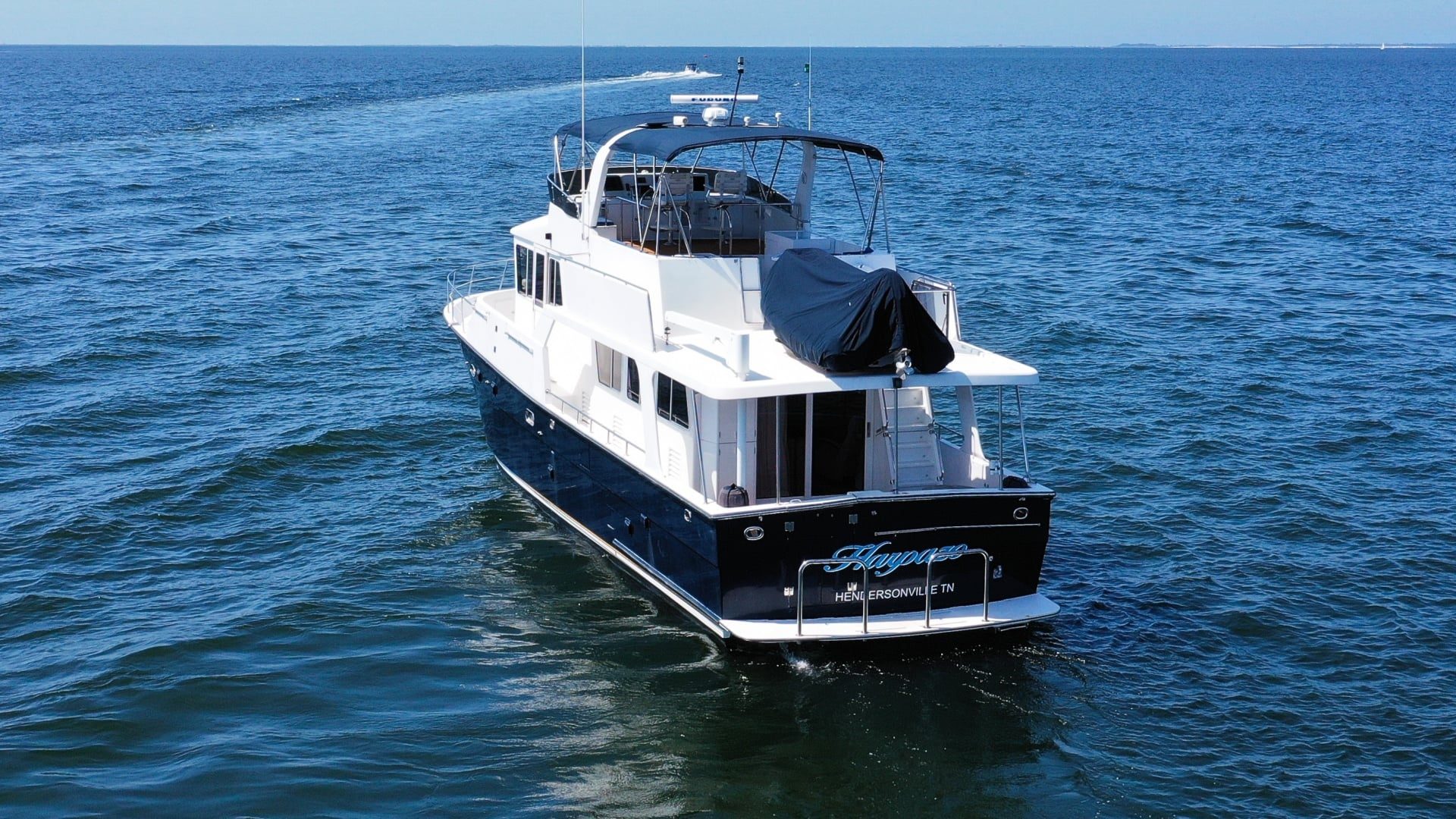 2003 Jefferson 57 Pilothouse "Harpazo" - photo 2