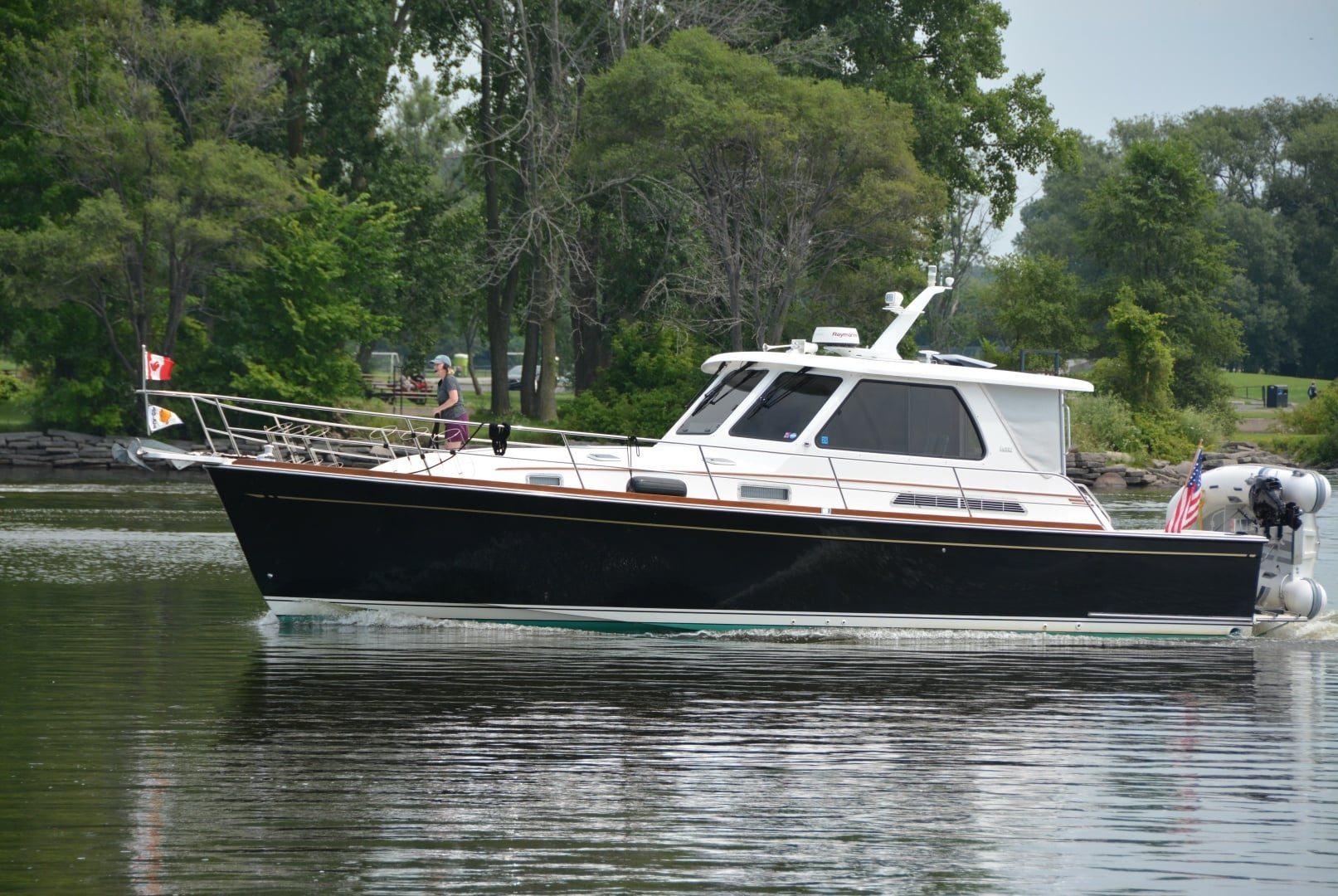 2005 Sabre 42 Express - photo 1