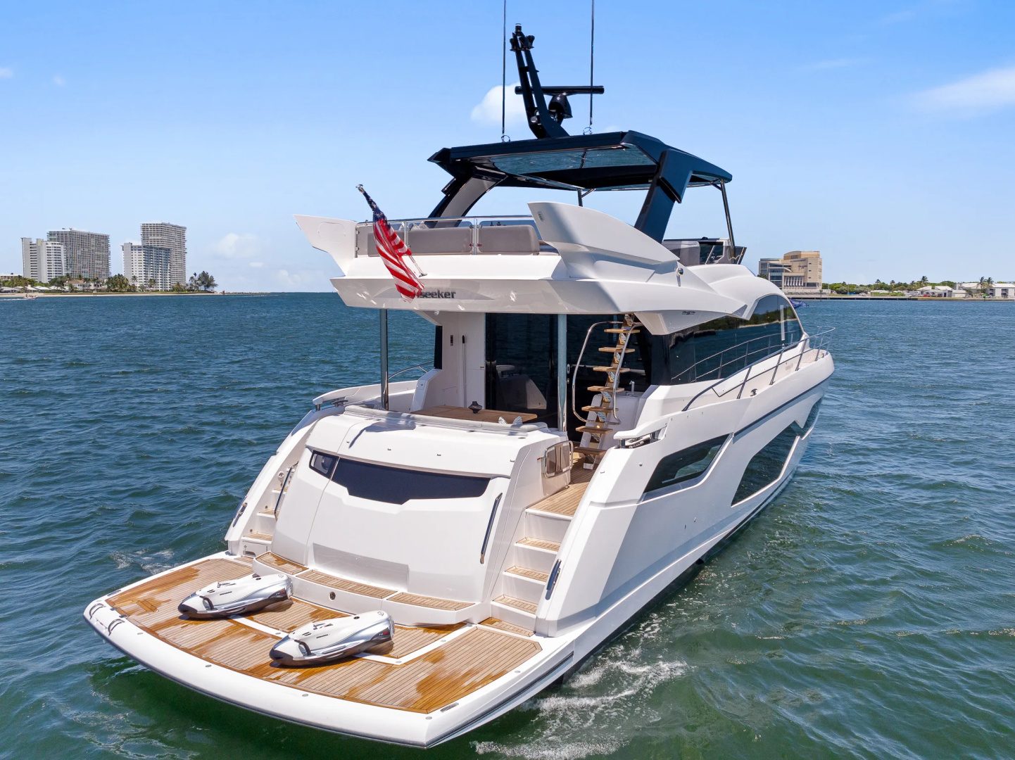 2024 Sunseeker Manhattan 68 "MANHATTAN 68 DEALER DEMO" - photo 2