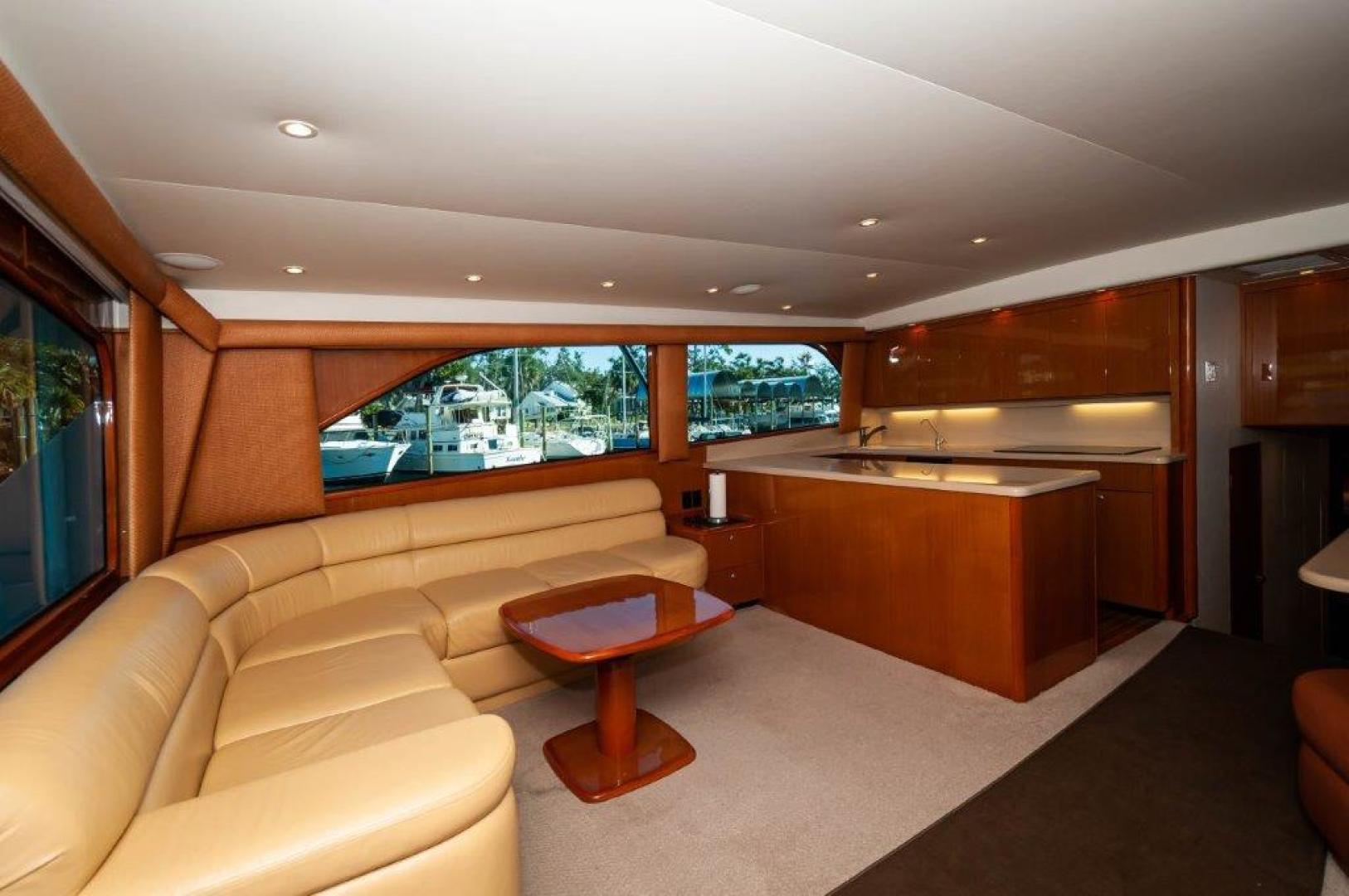 2001 Viking 61 Convertible "Ellie B" - photo 2