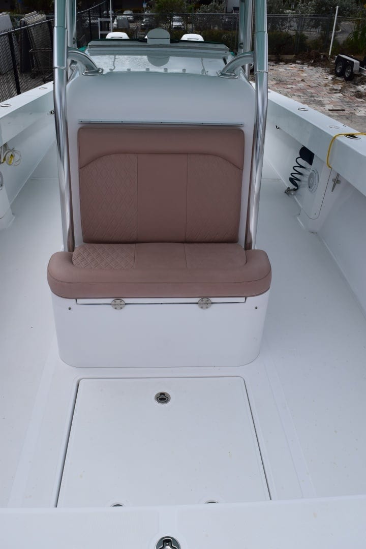 2010 Bahama 41 Center Console "Hold On" - photo 2