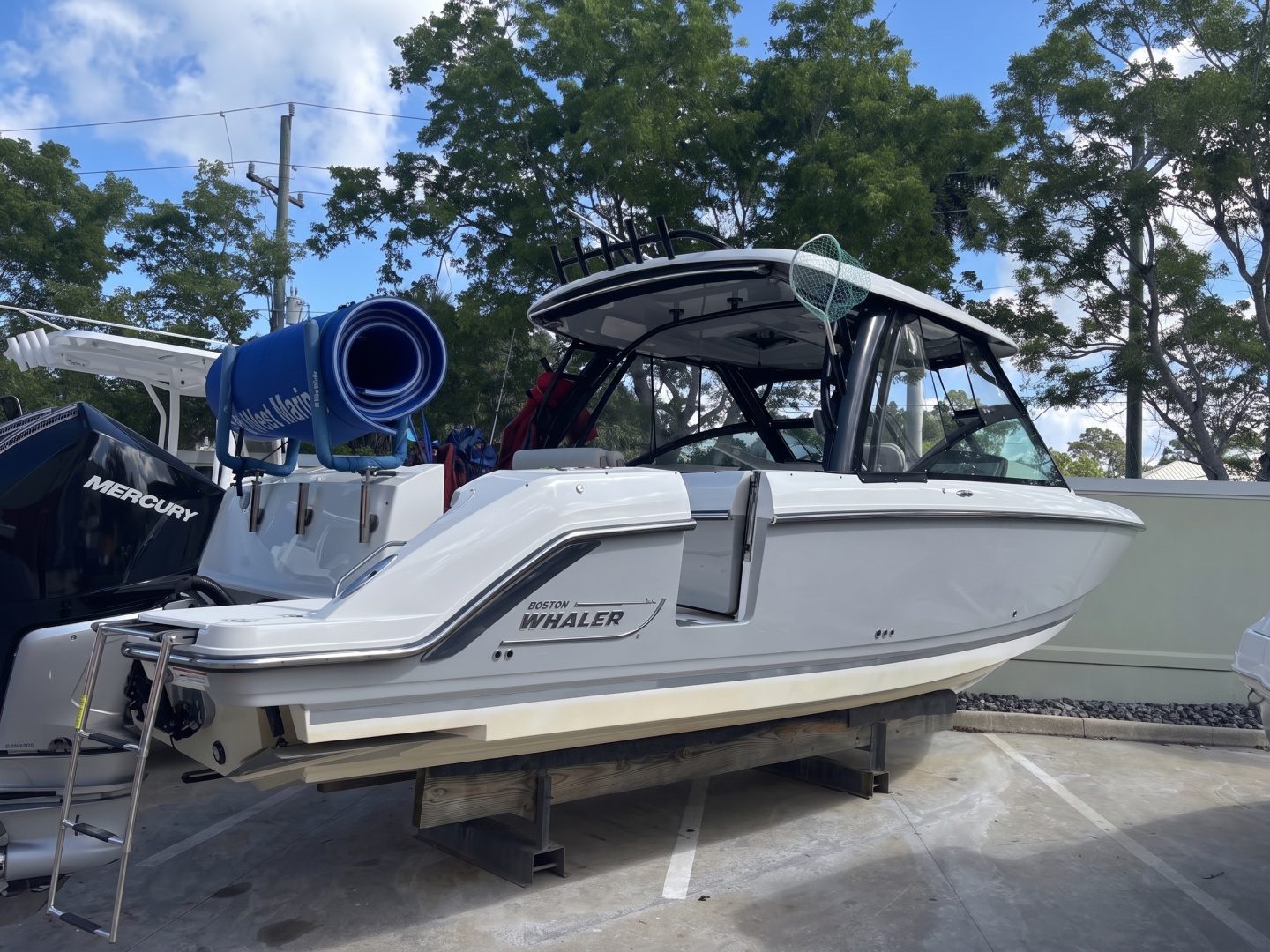 2024 Boston Whaler 320 Vantage - photo 3