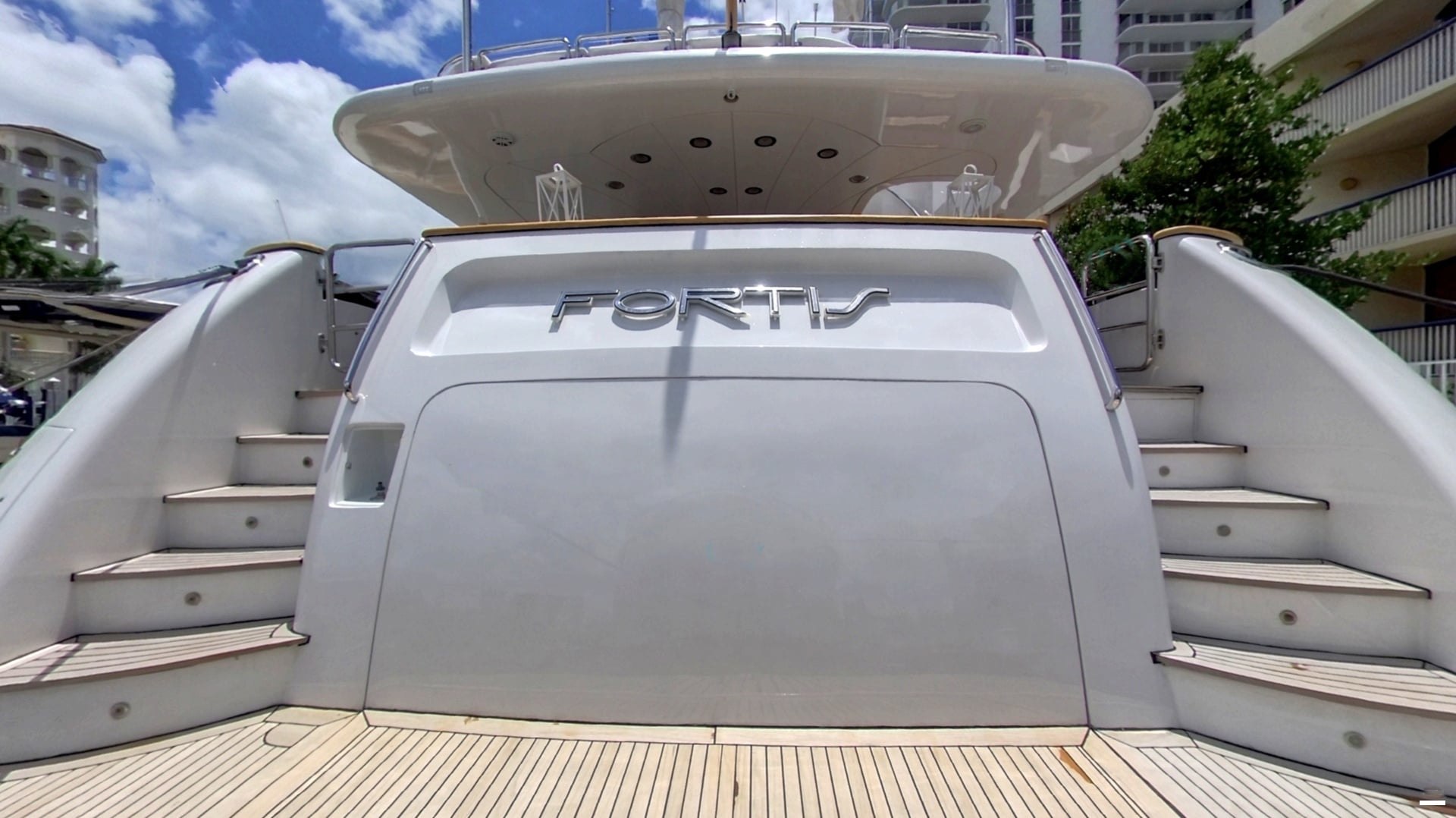 2003 Benetti 115 Classic "Fortis" - photo 2