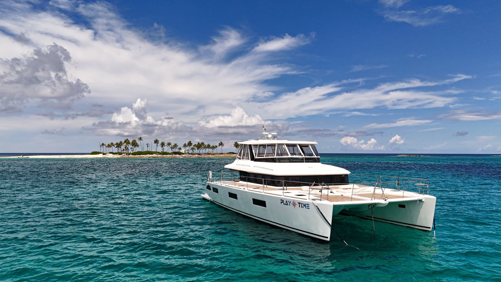 2018 Lagoon 630 Motor Yacht "PLAYTIME" - photo 1
