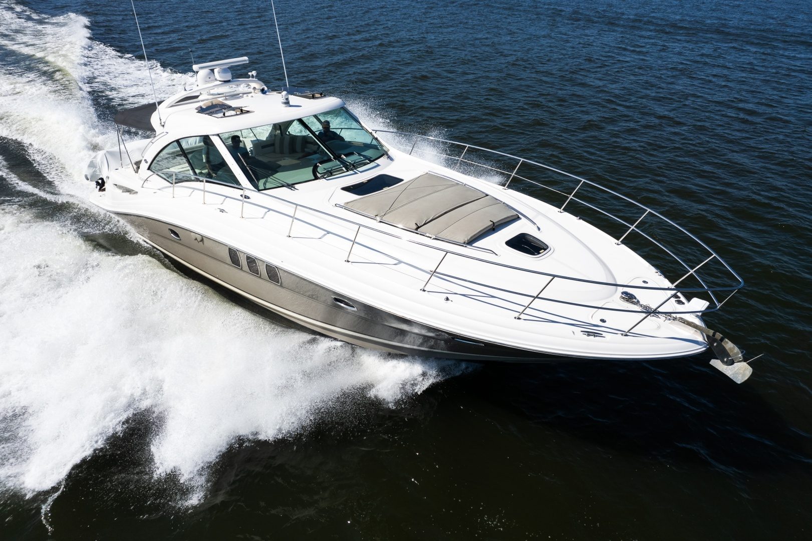 2005 Sea Ray 480 Motor Yacht "Last Mohican" - photo 2