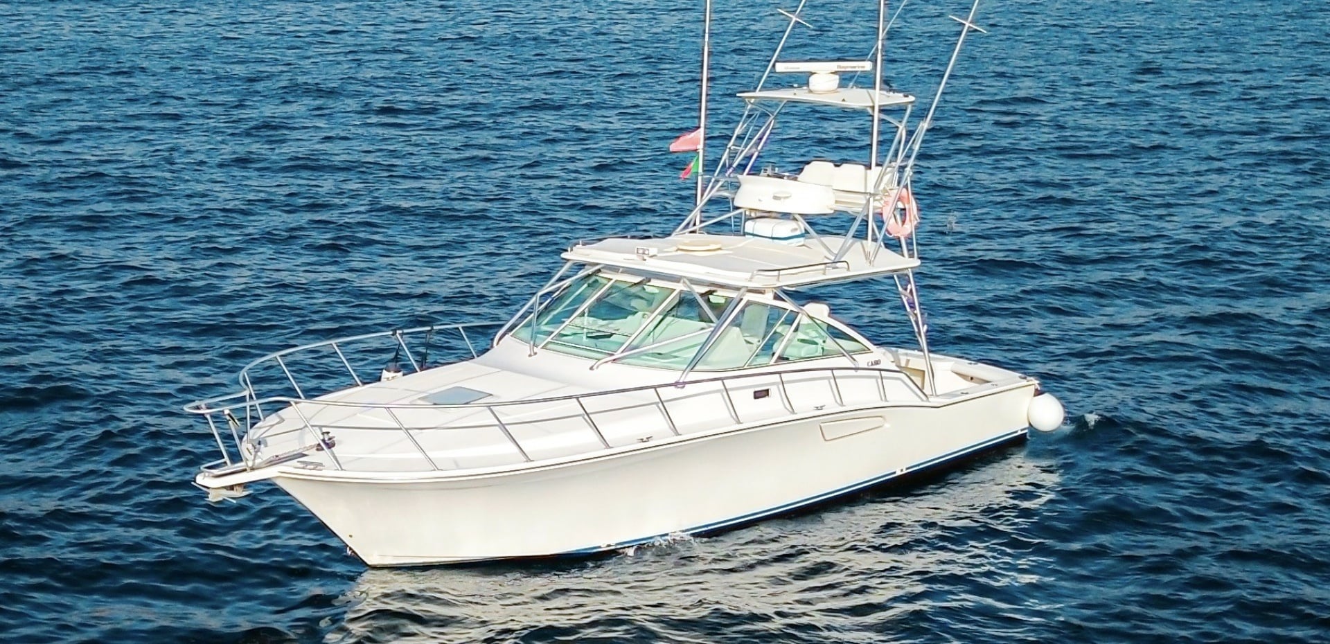 2005 Cabo 40 Hardtop Express "Jurate" - photo 1