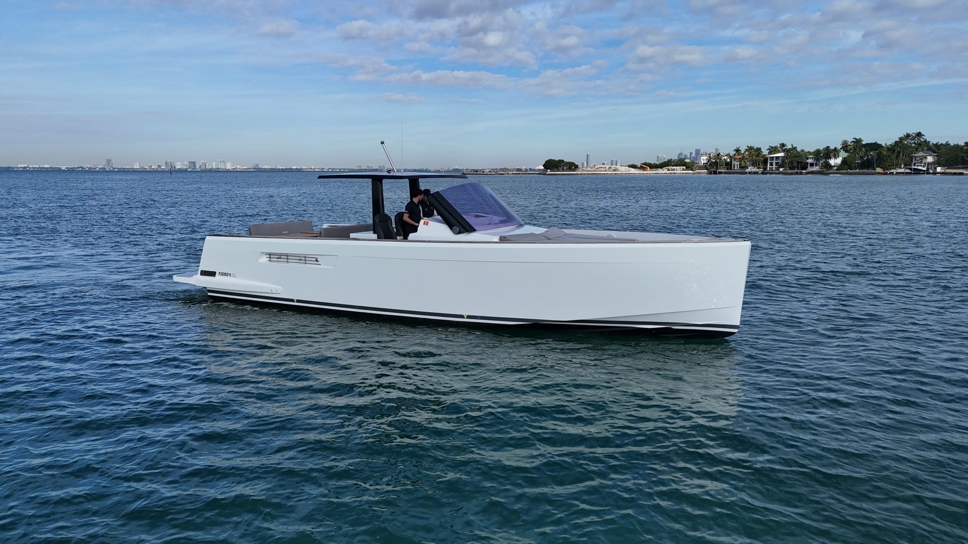 2019 Fjord 40 Open - photo 3